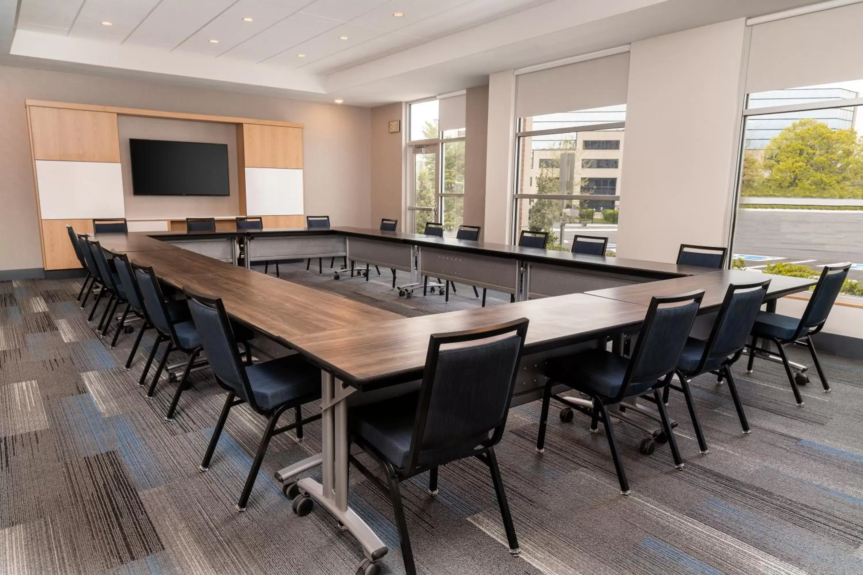 Meeting/conference room in Hyatt House Nashville Airport