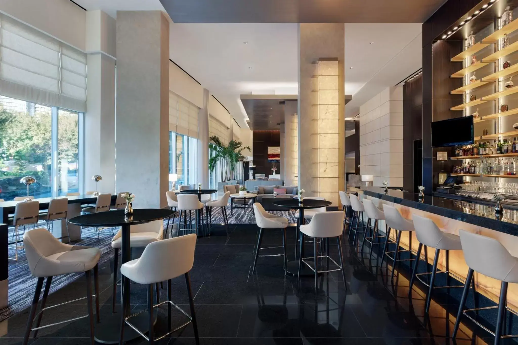 Lobby or reception, Restaurant/Places to Eat in Loews Atlanta Hotel