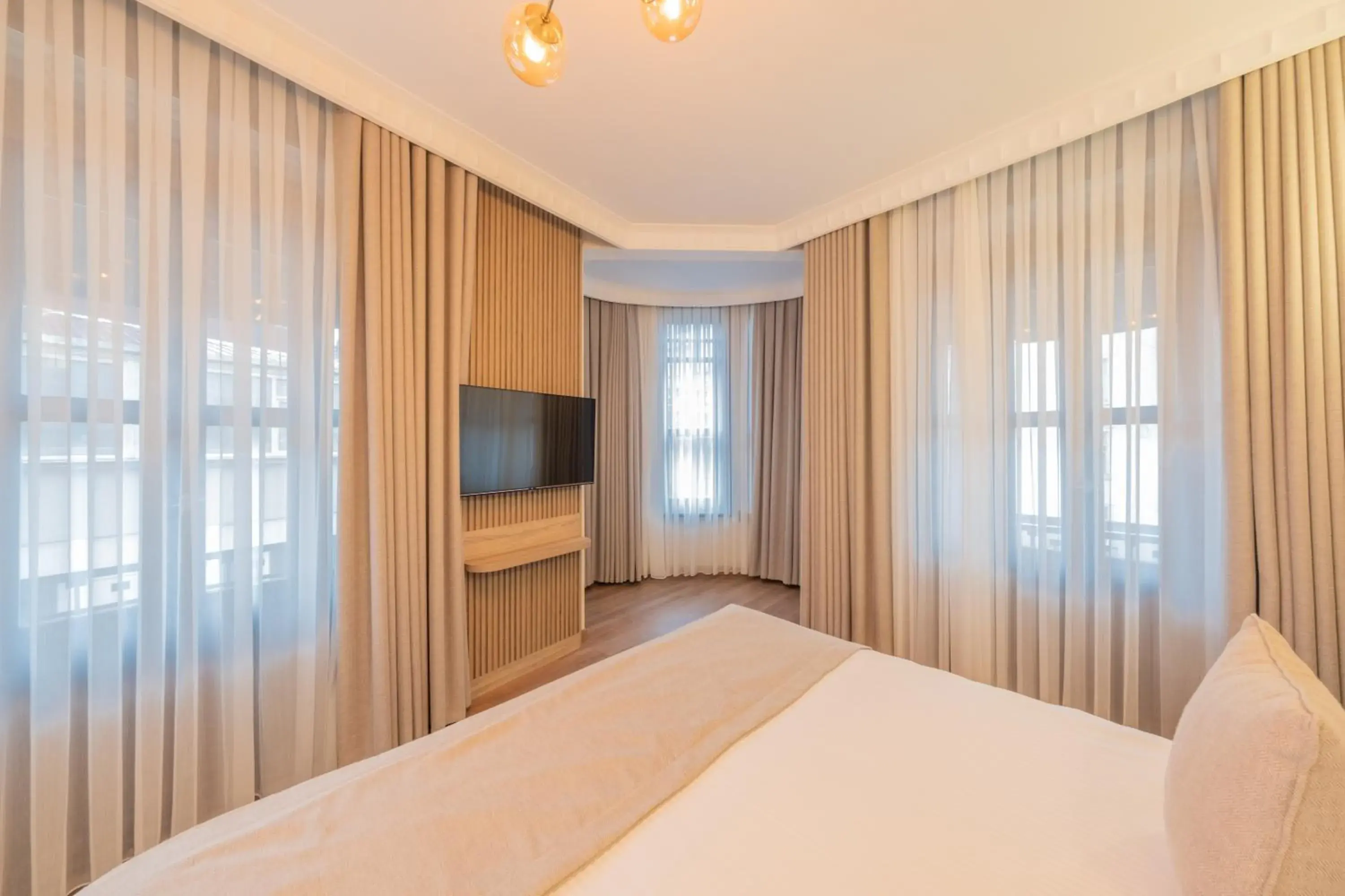 Bedroom, Bed in Atik Palas Hotel