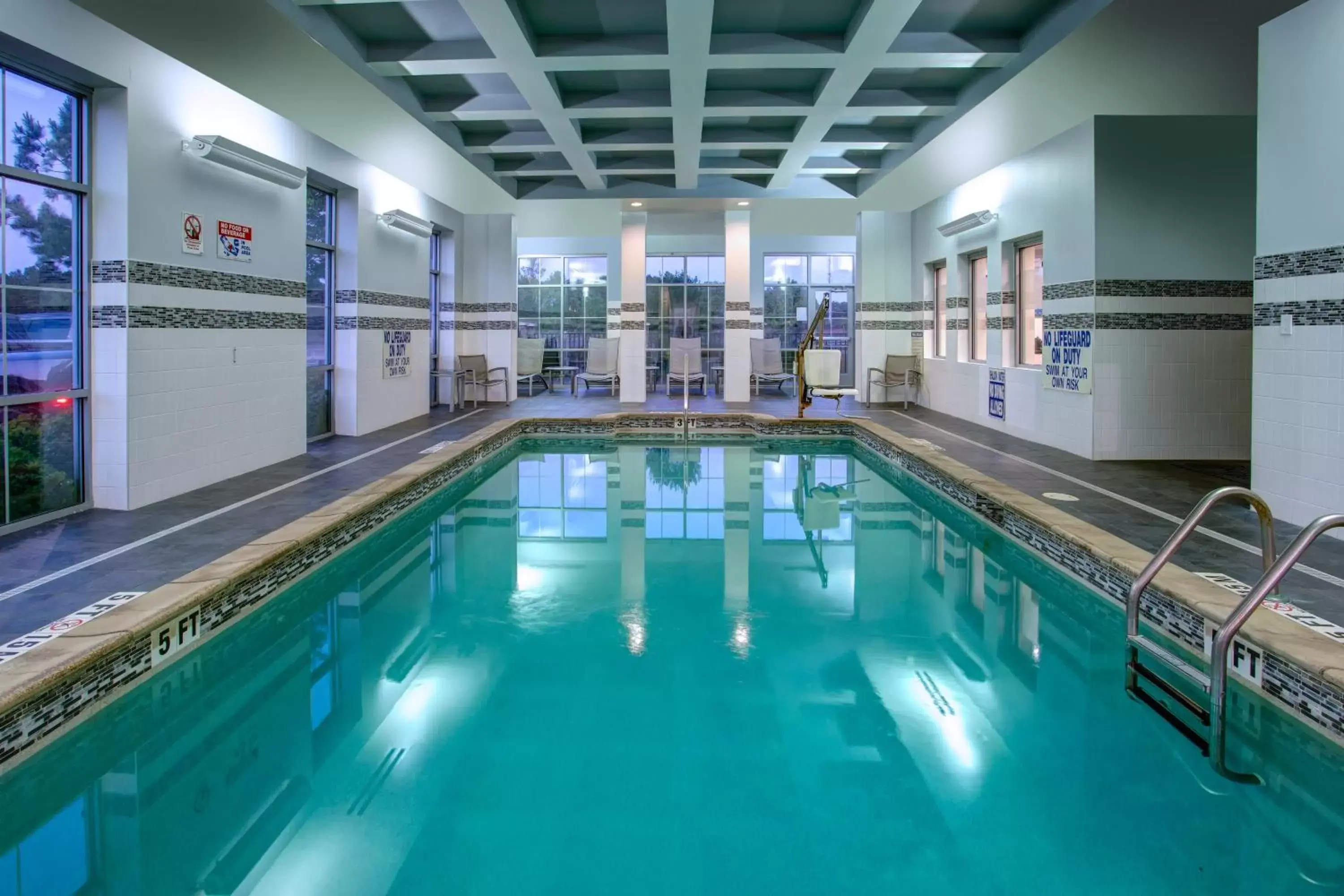 Pool view, Swimming Pool in Hampton Inn & Suites Columbia/Southeast-Fort Jackson