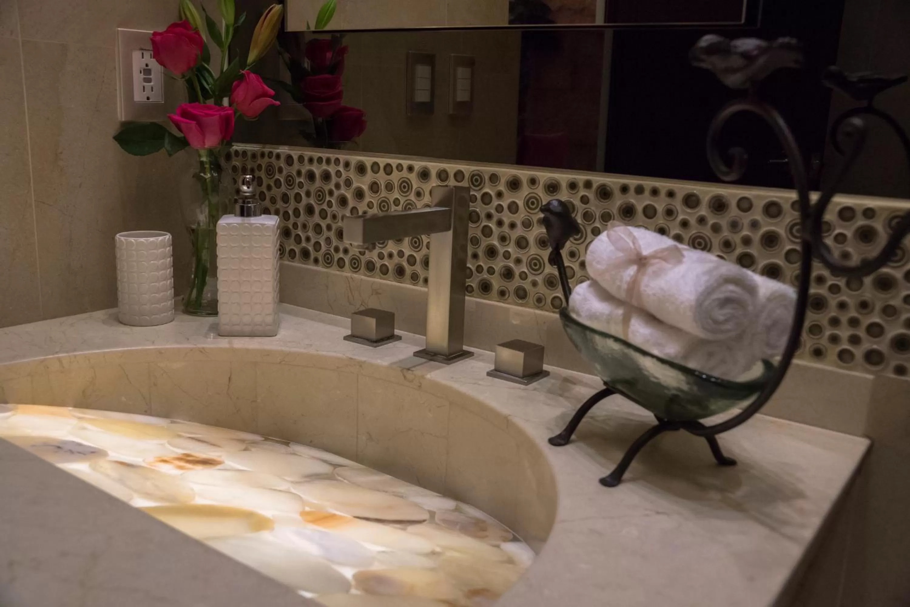 Shower in Hotel De La Soledad