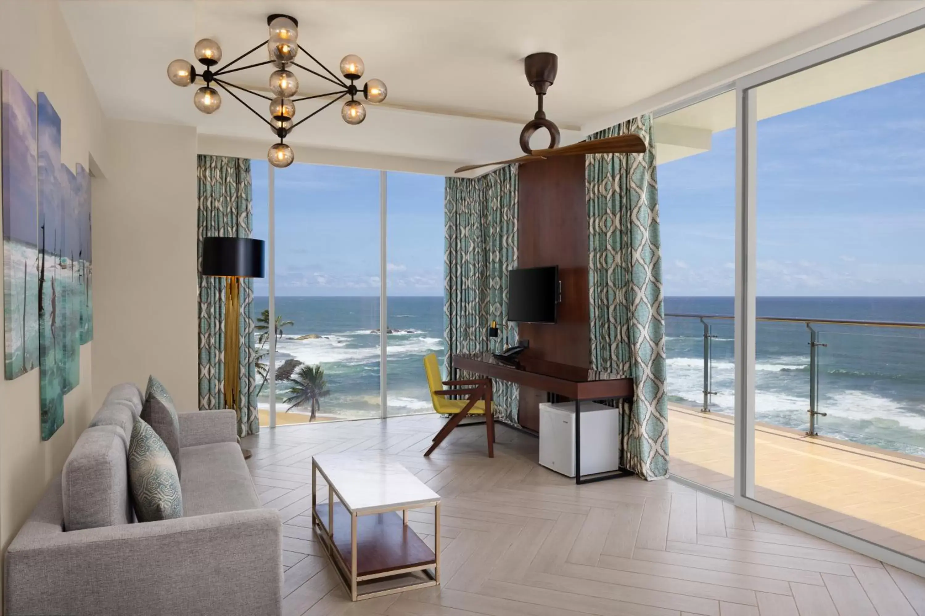 Living room, Sea View in Radisson Blu Resort Galle
