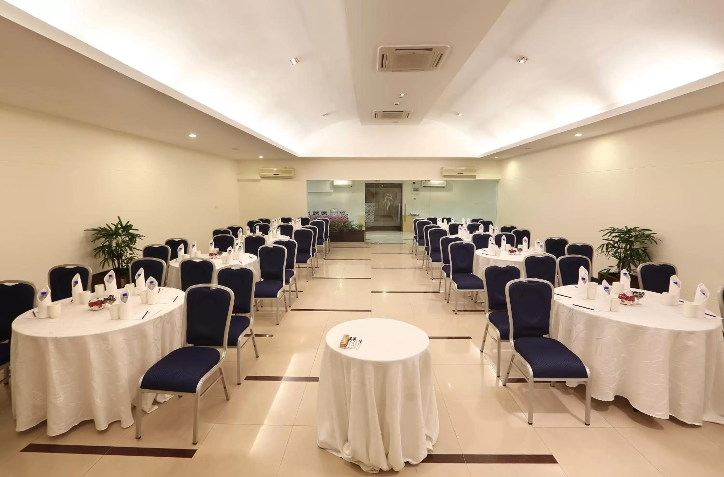 Business facilities in Greenpark Hyderabad