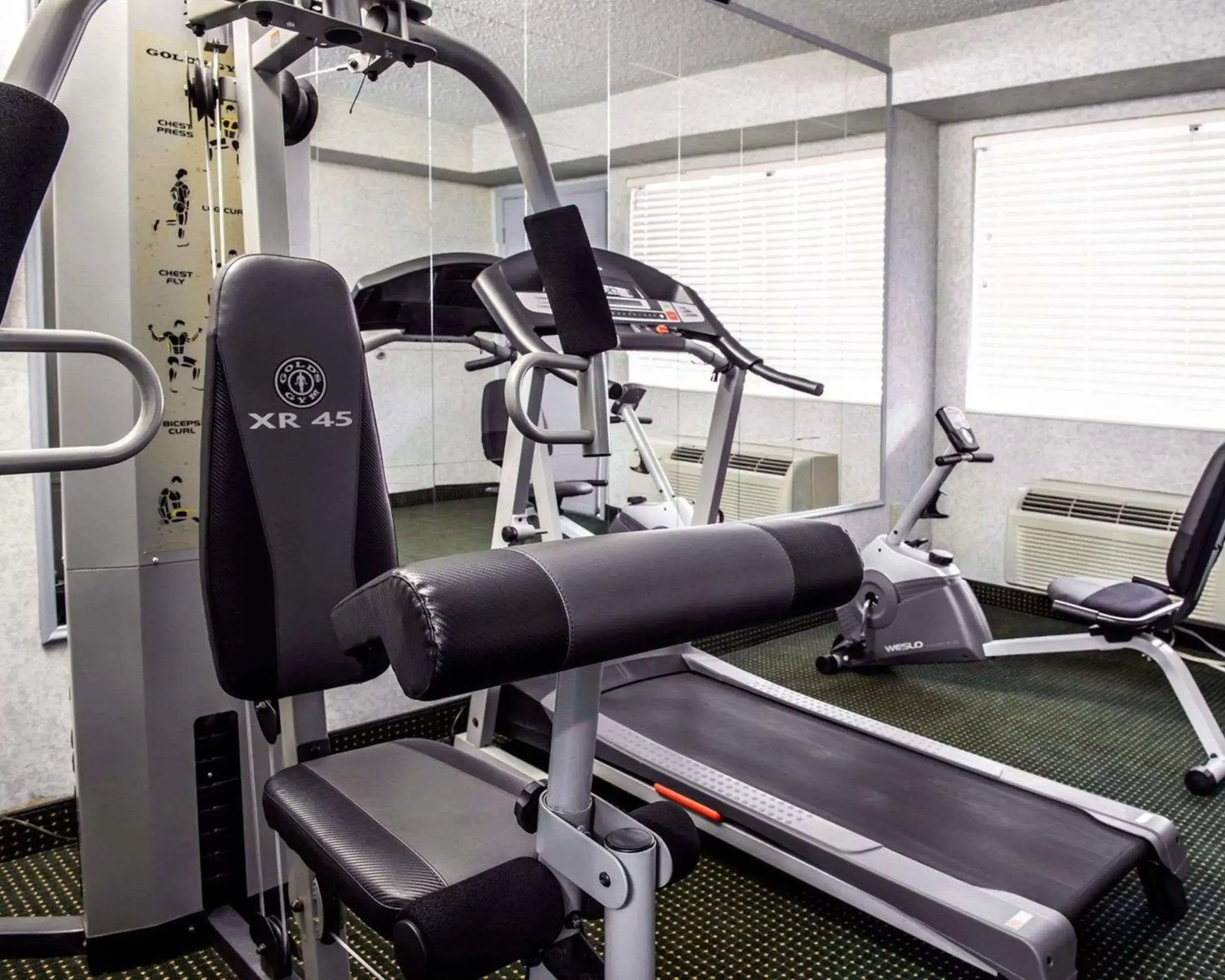 Fitness centre/facilities in Quality Inn & Suites North Gibsonia Fitness centre/facilities in Quality Inn & Suites North Gibsonia