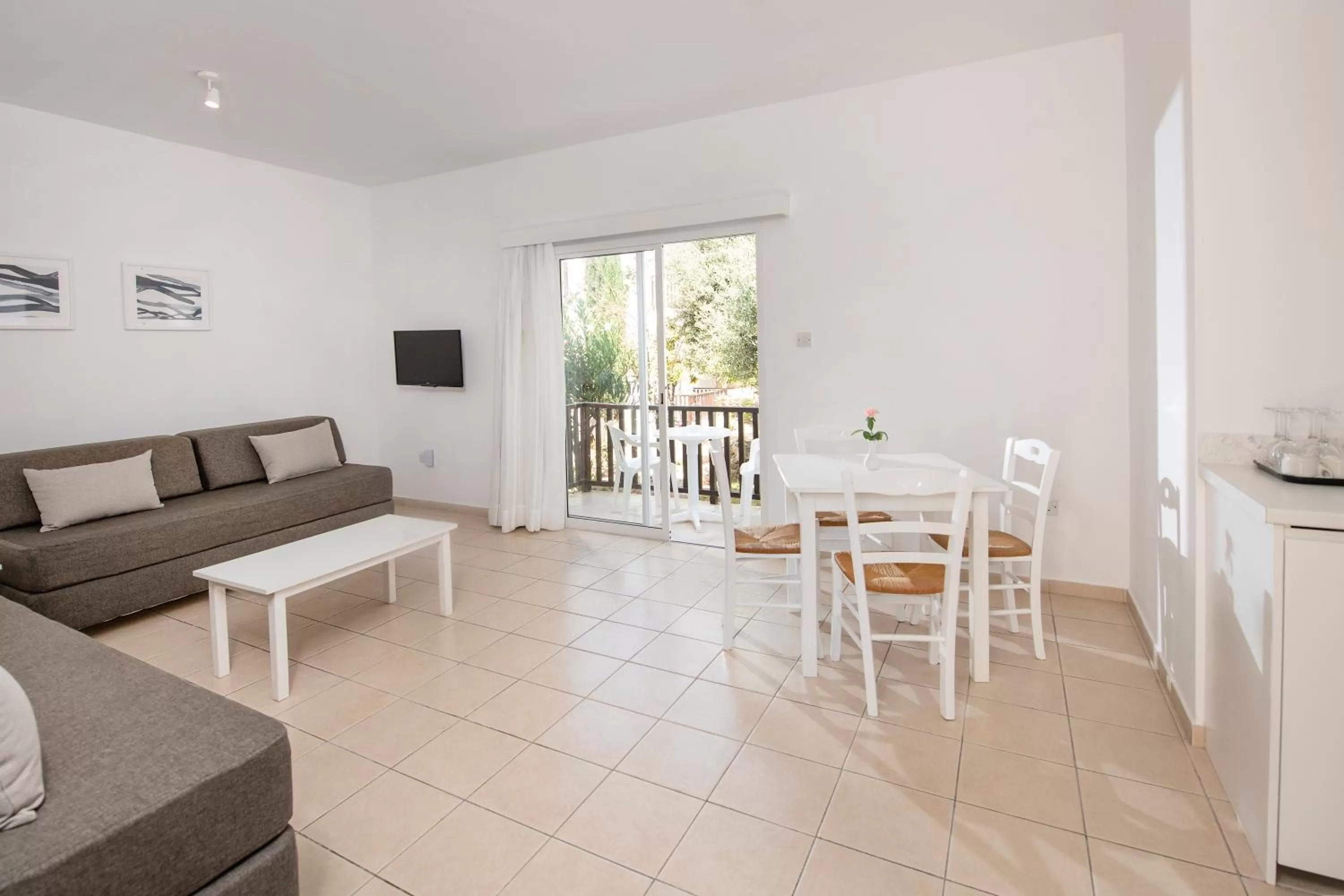 Akti Beach Hotel & Village Resort