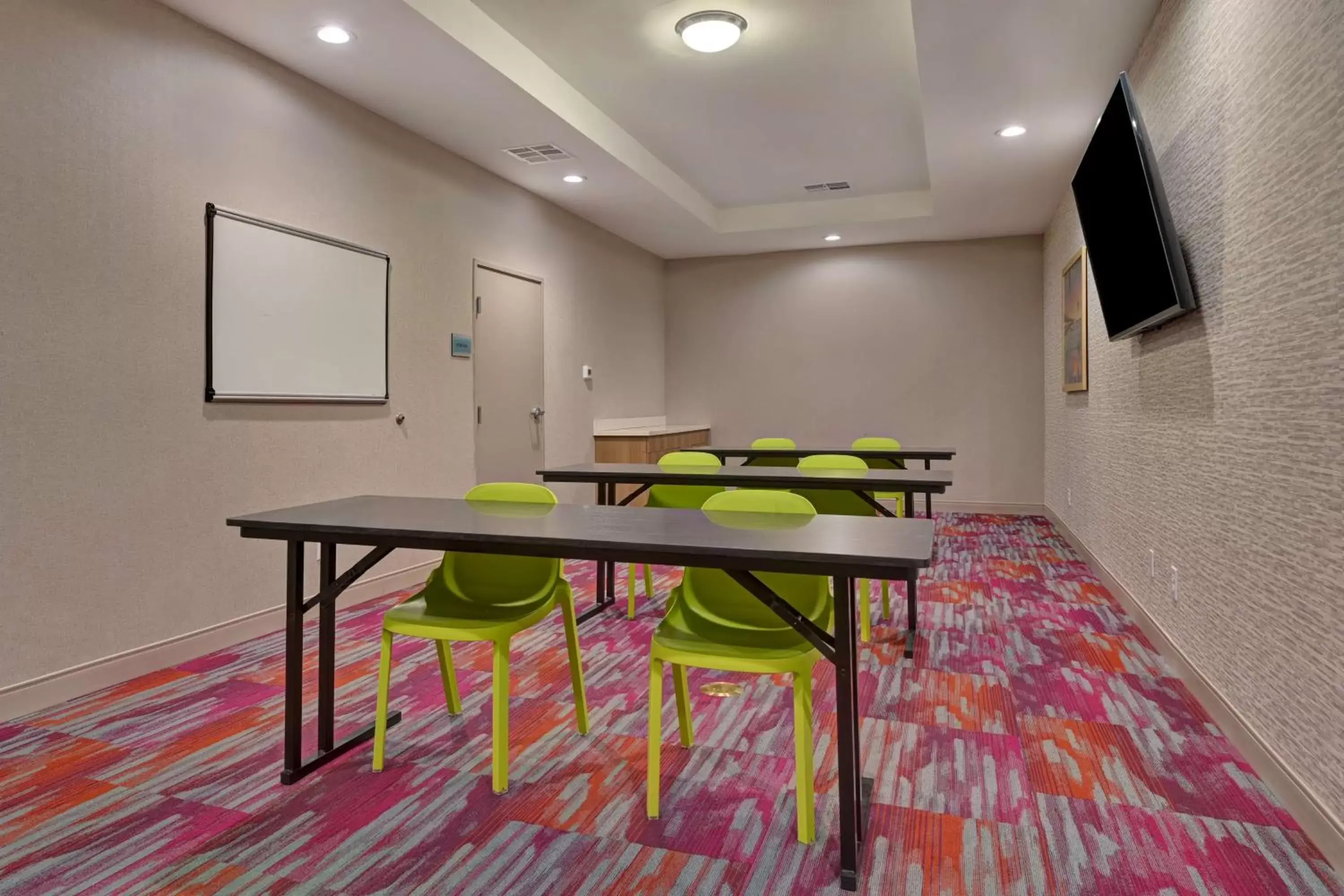 Meeting/conference room in Home2 Suites Corpus Christi Southeast, Tx