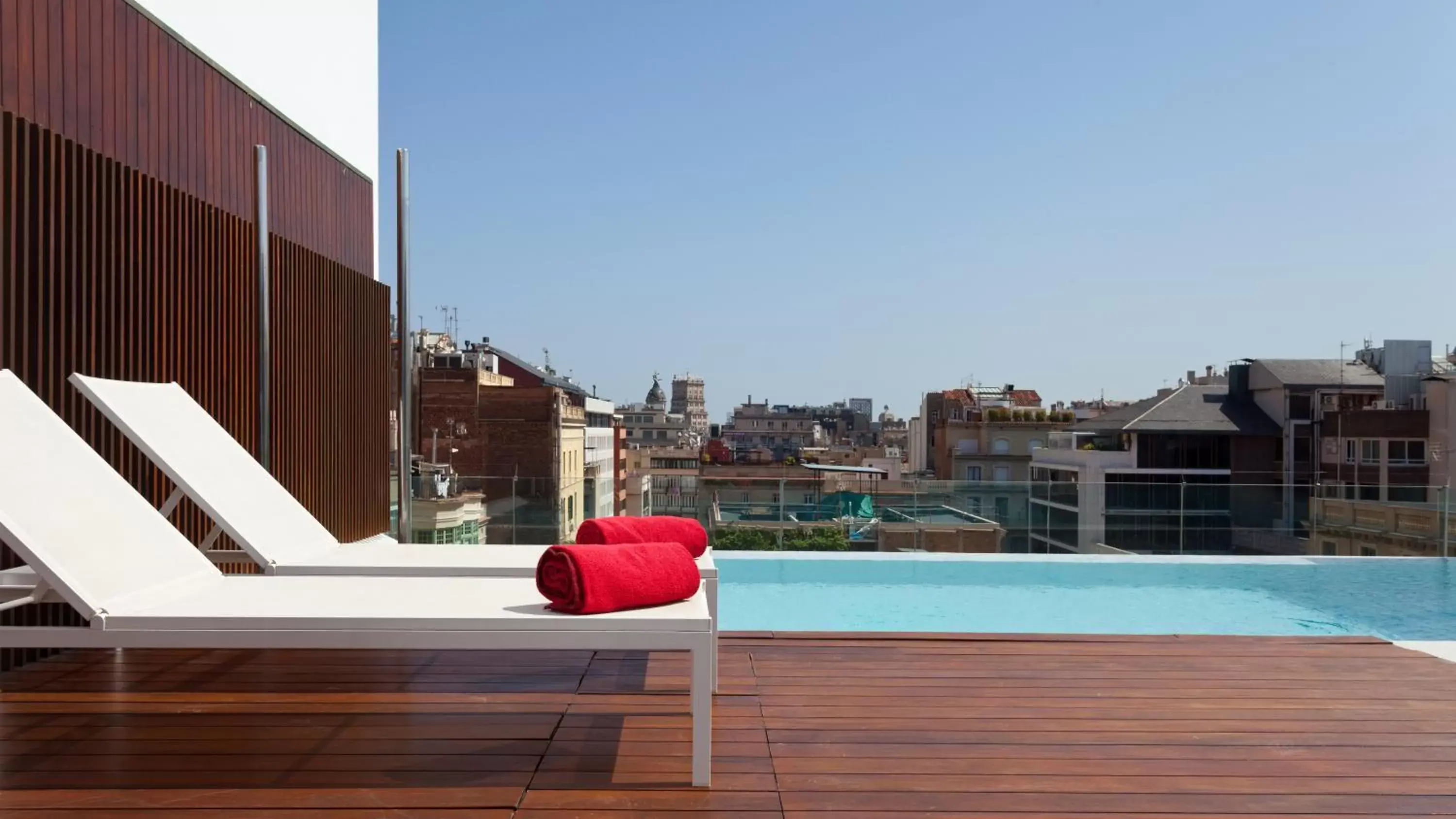Swimming Pool in Condes de Barcelona