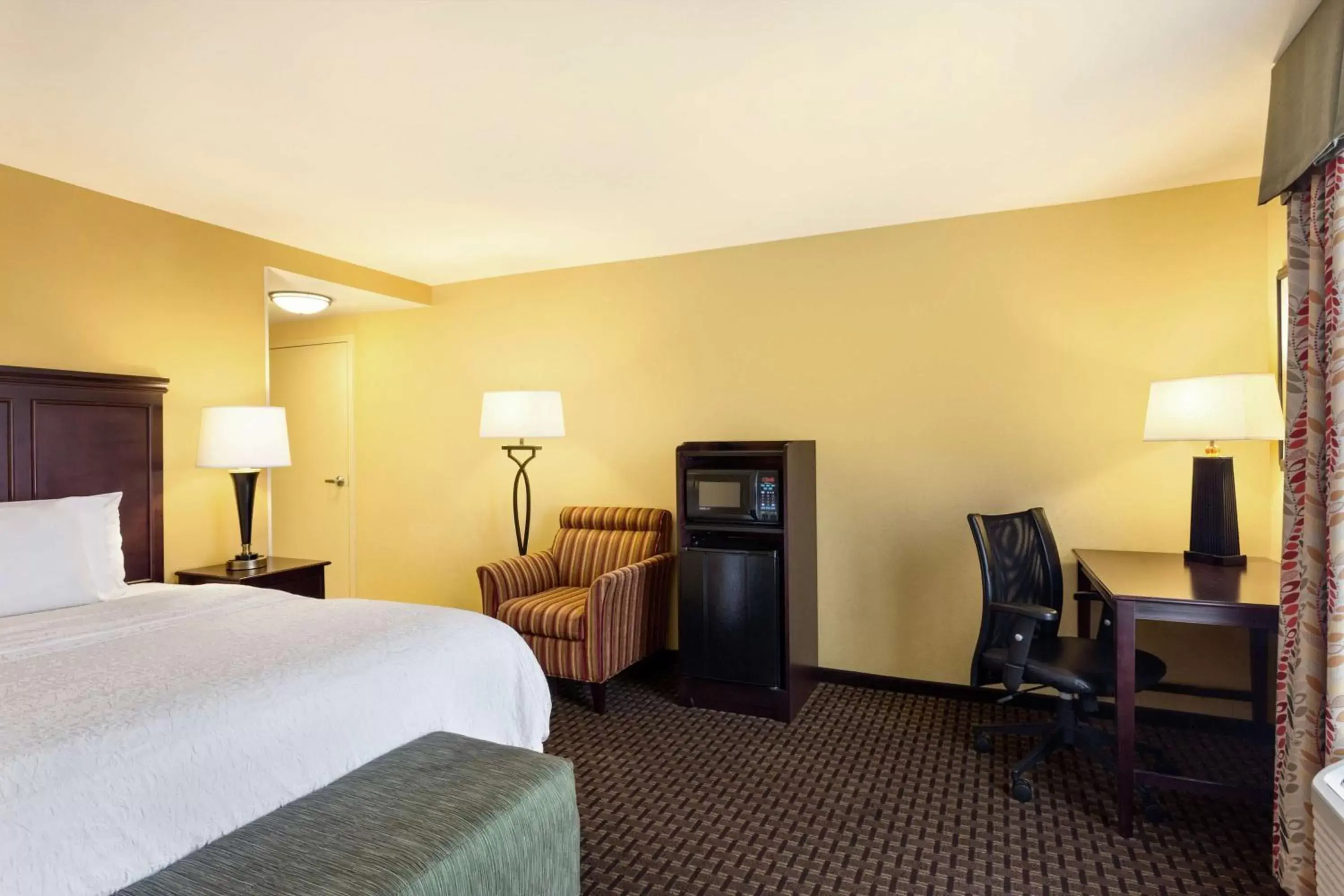 Bedroom in Hampton Inn & Suites Prattville