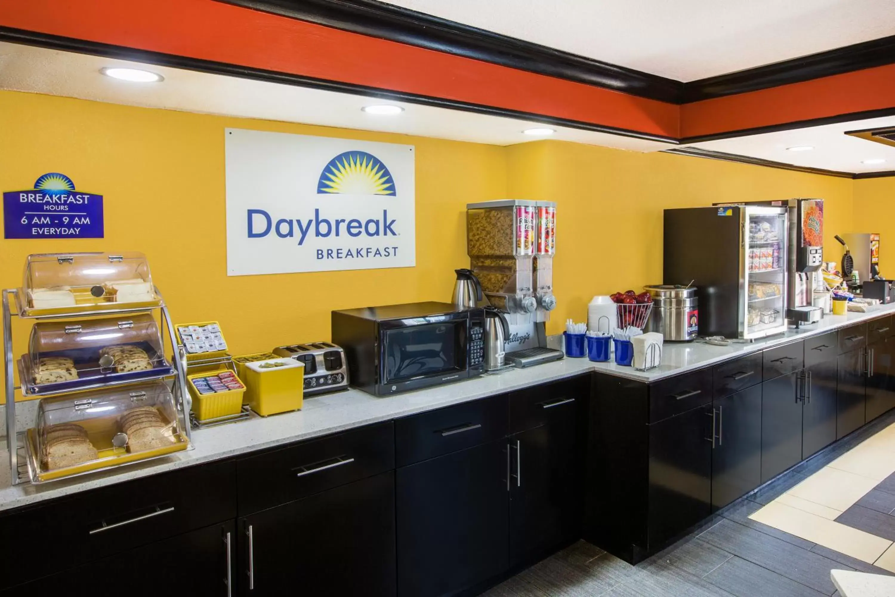 Breakfast in Days Inn by Wyndham Little Rock/Medical Center