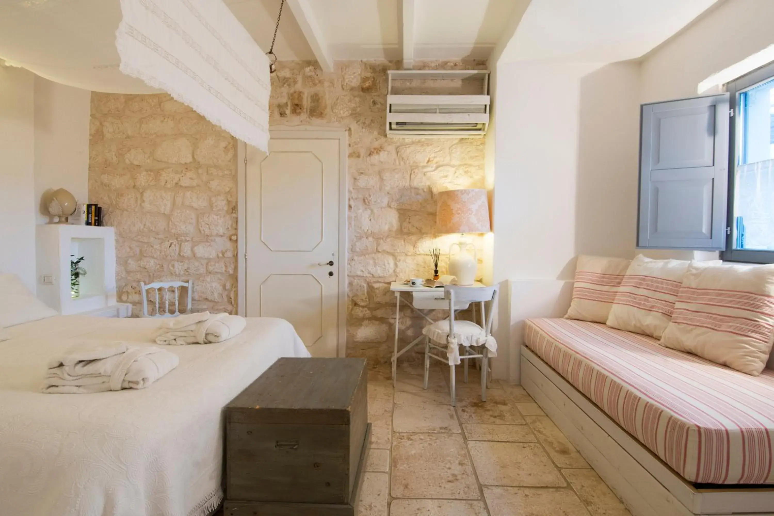 Superior Triple Room in Masseria Salinola