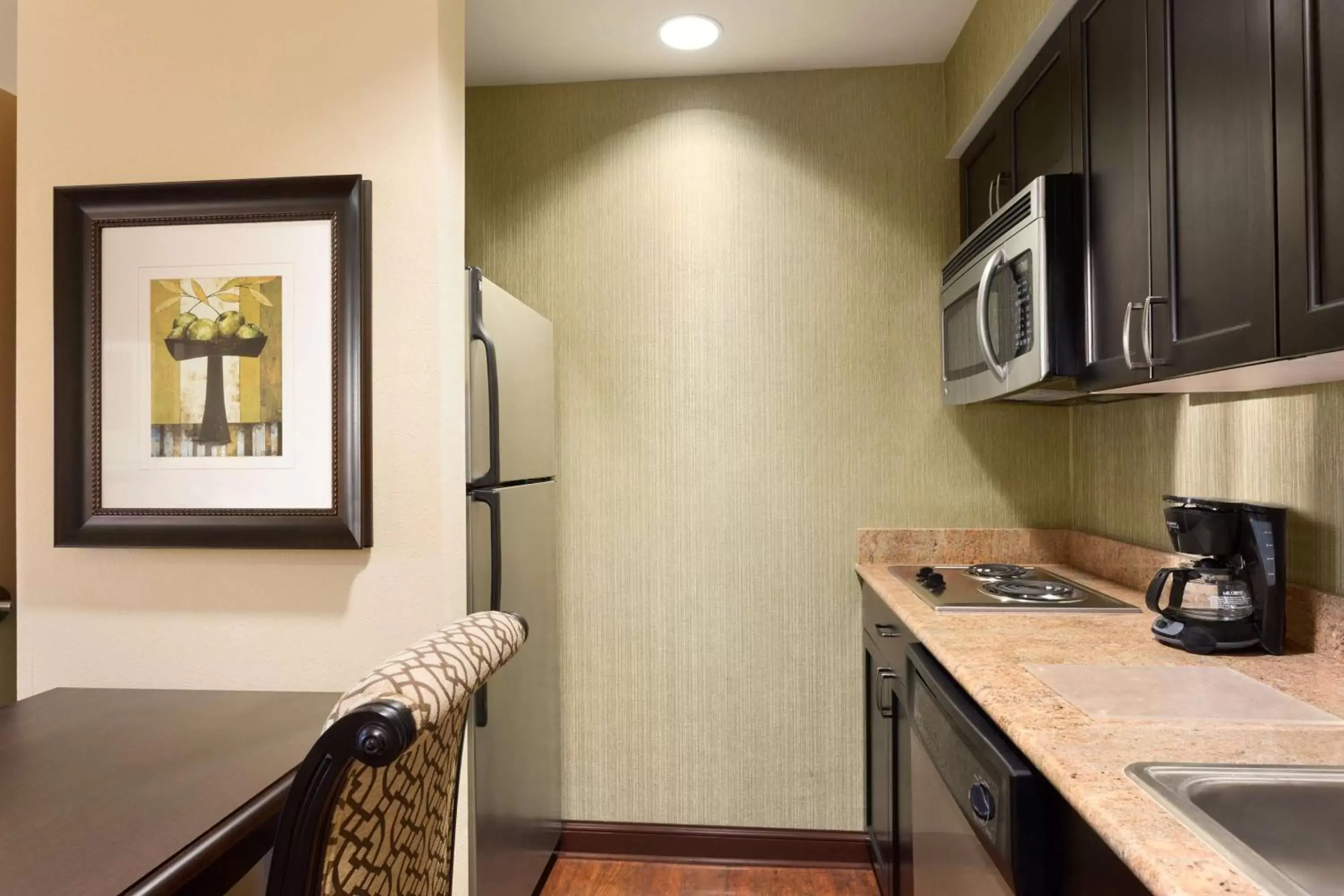 King Studio Suite - Hearing Access/Non-Smoking in Homewood Suites Lafayette-Airport King Studio Suite - Hearing Access/Non-Smoking in Homewood Suites Lafayette-Airport