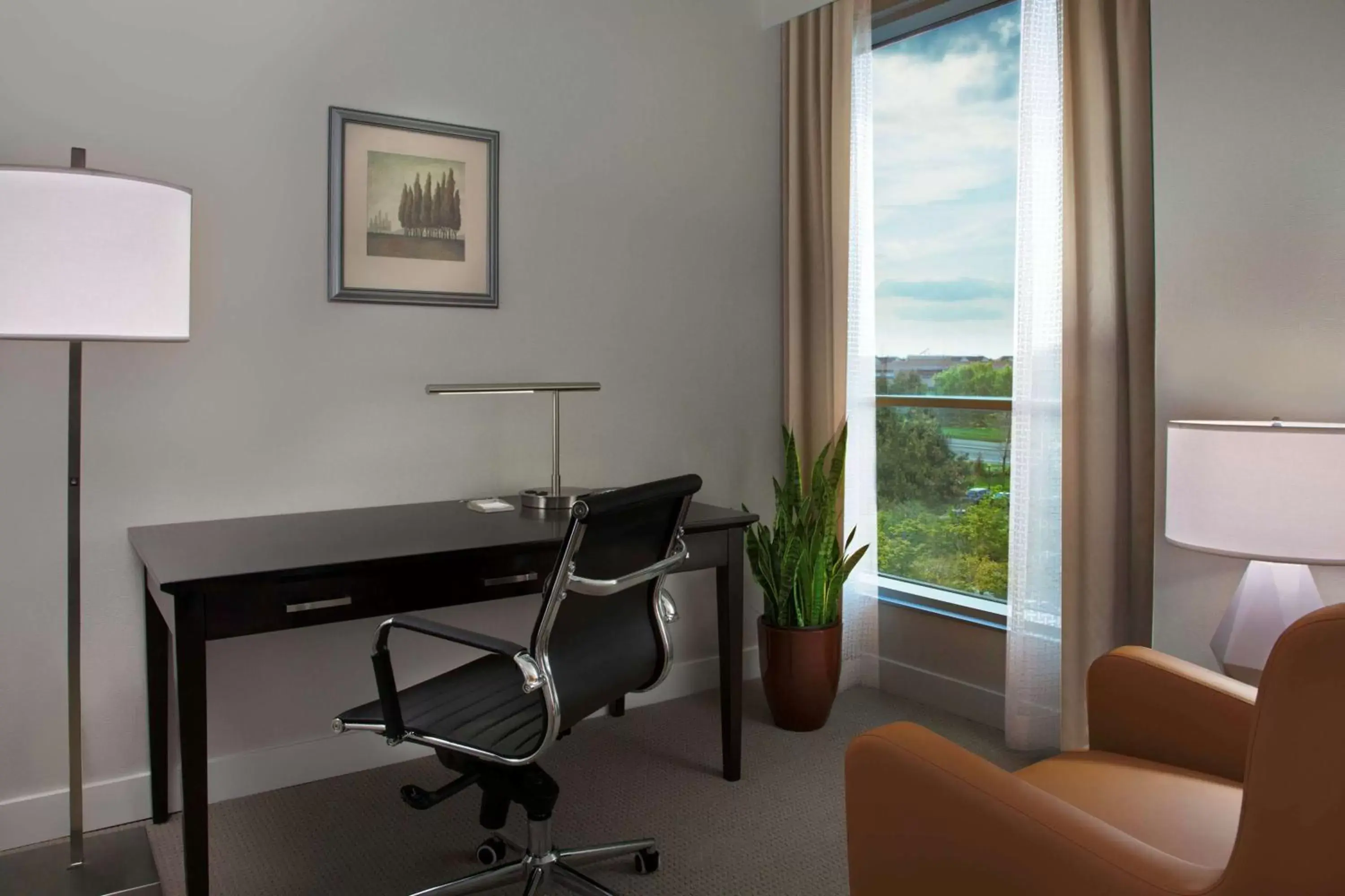 Bedroom in Hilton Suites Toronto-Markham Conference Centre & Spa