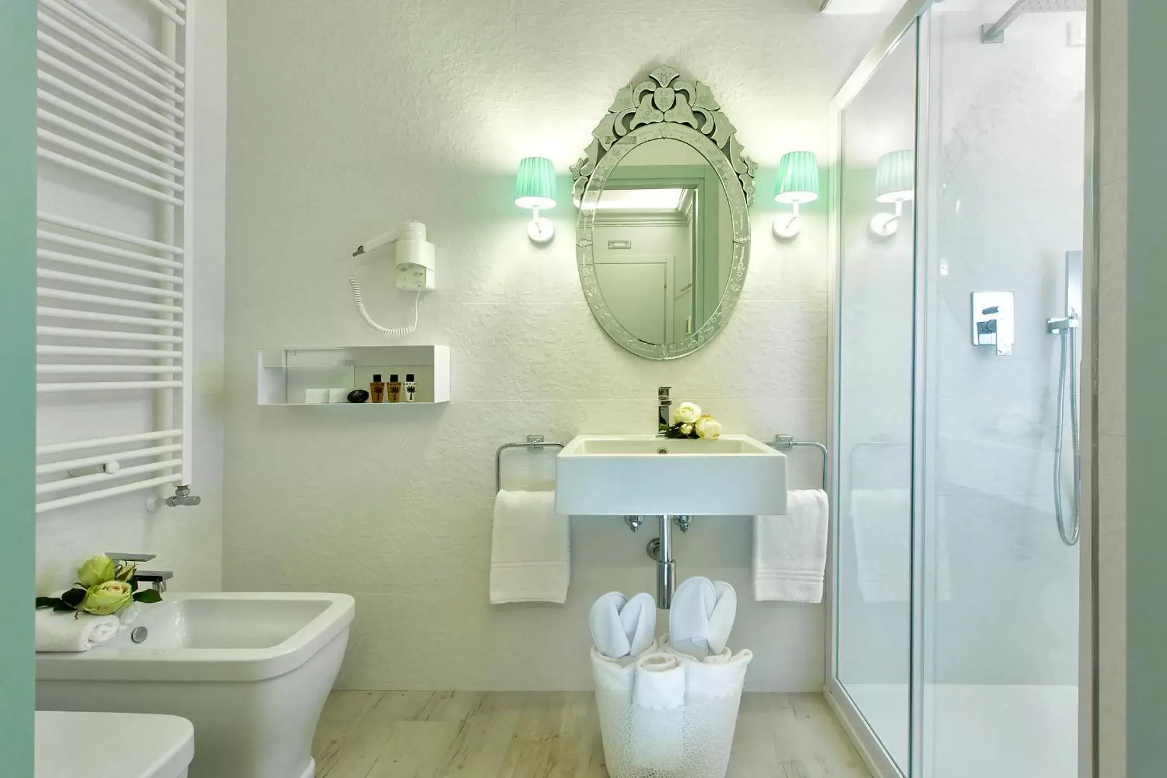 Bathroom in Aquamare, boutique b&b