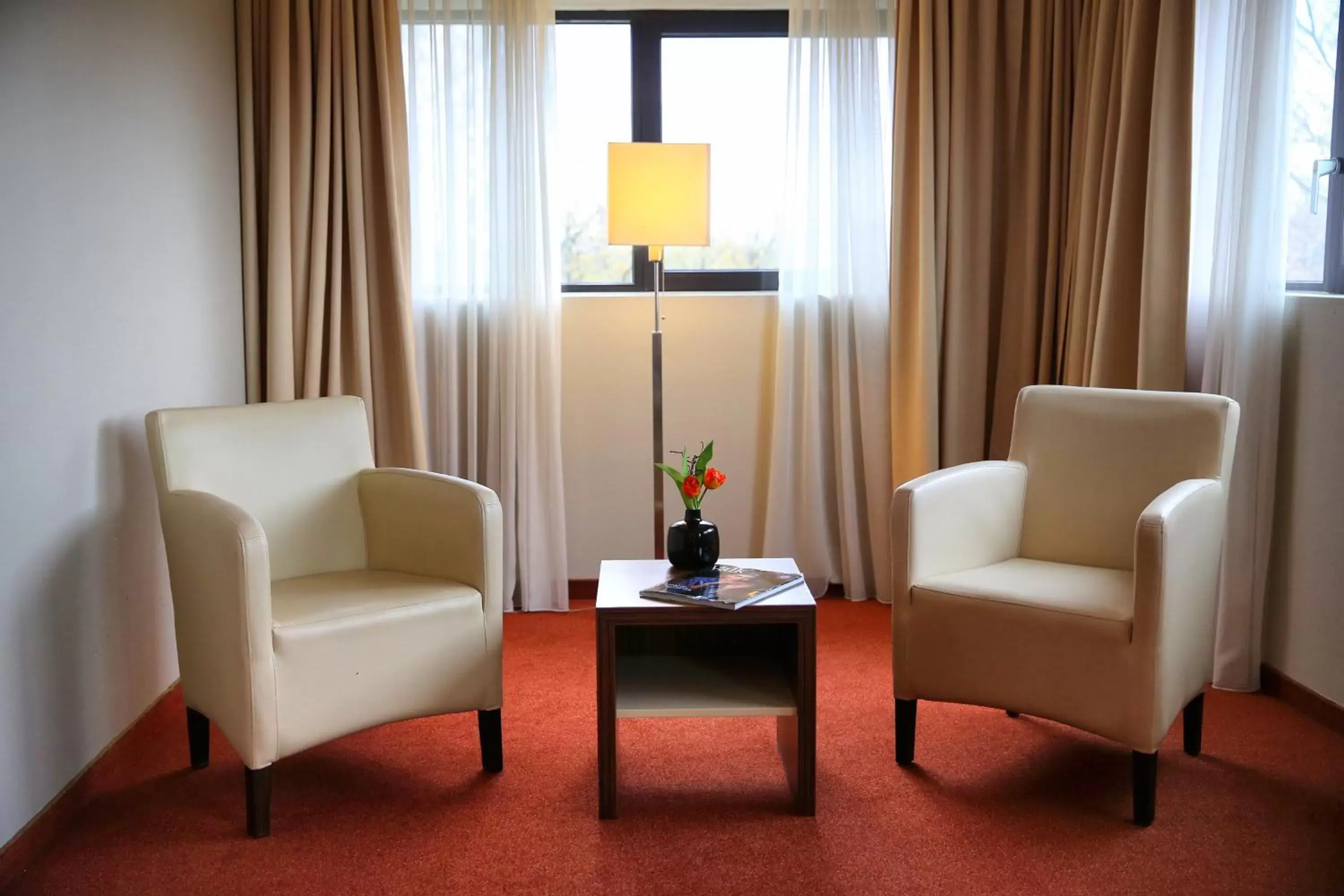Seating Area in Van der Valk Hotel Rotterdam - Blijdorp