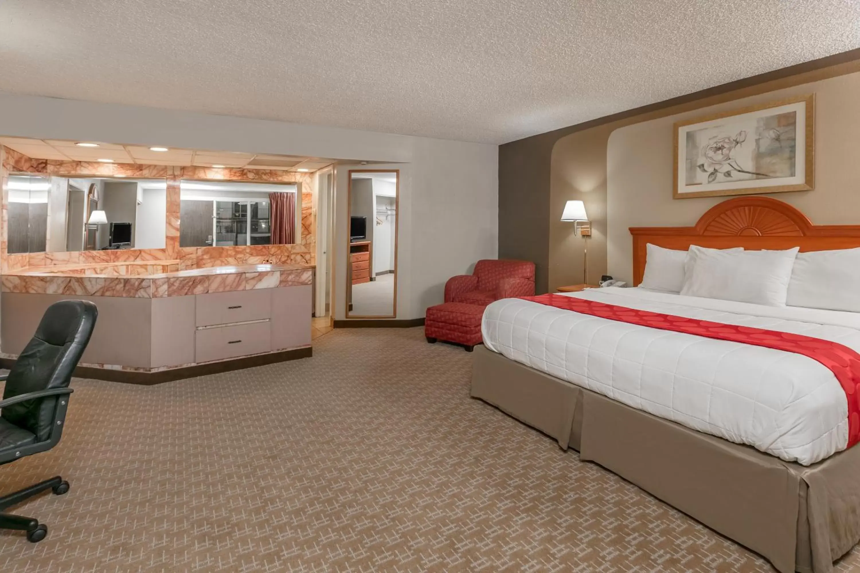 Bed in Ramada by Wyndham Odessa Near University of Texas Permian