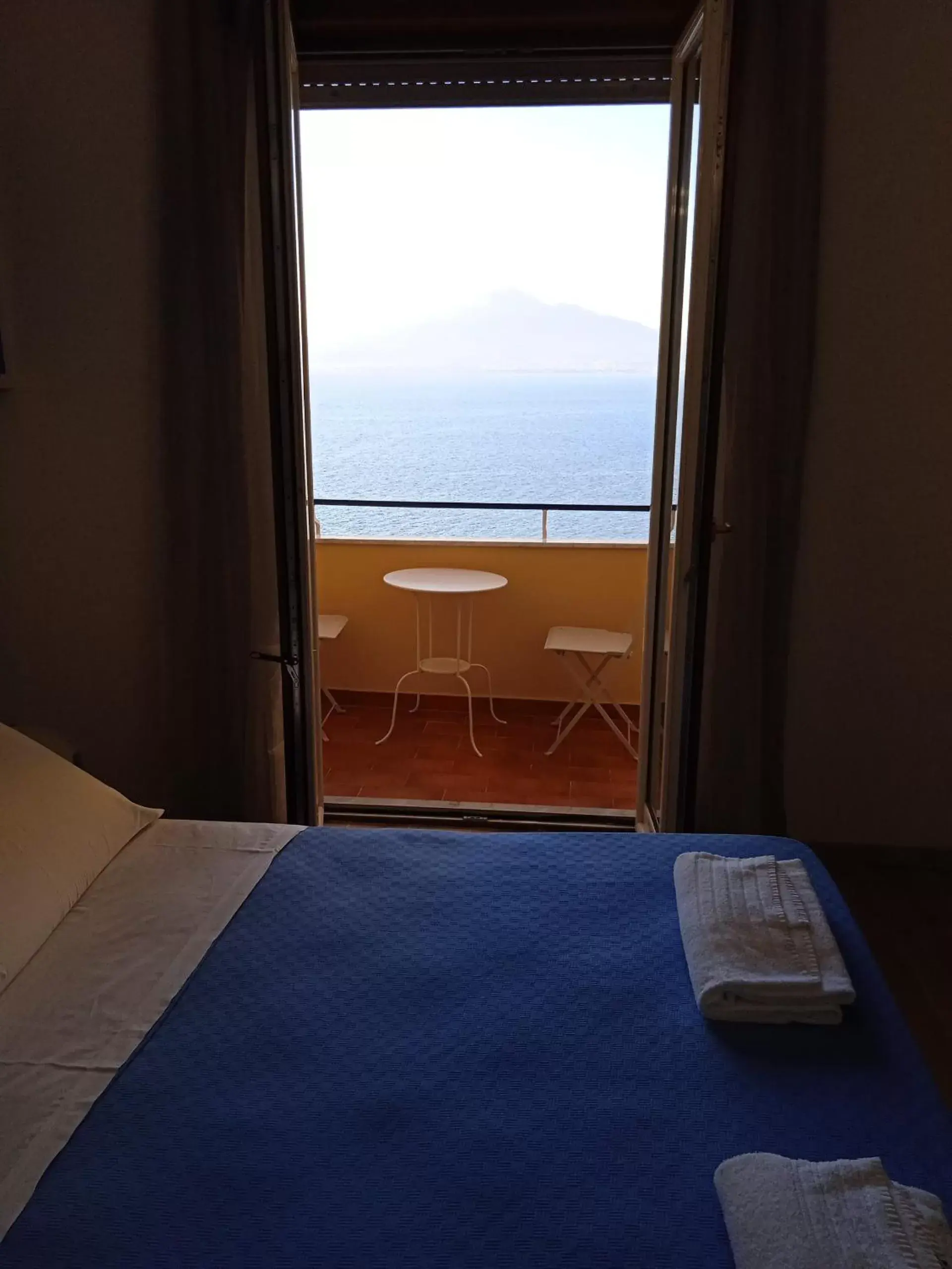 Bed in Filangieri 23 - Luxury B&B - Sorrento Coast