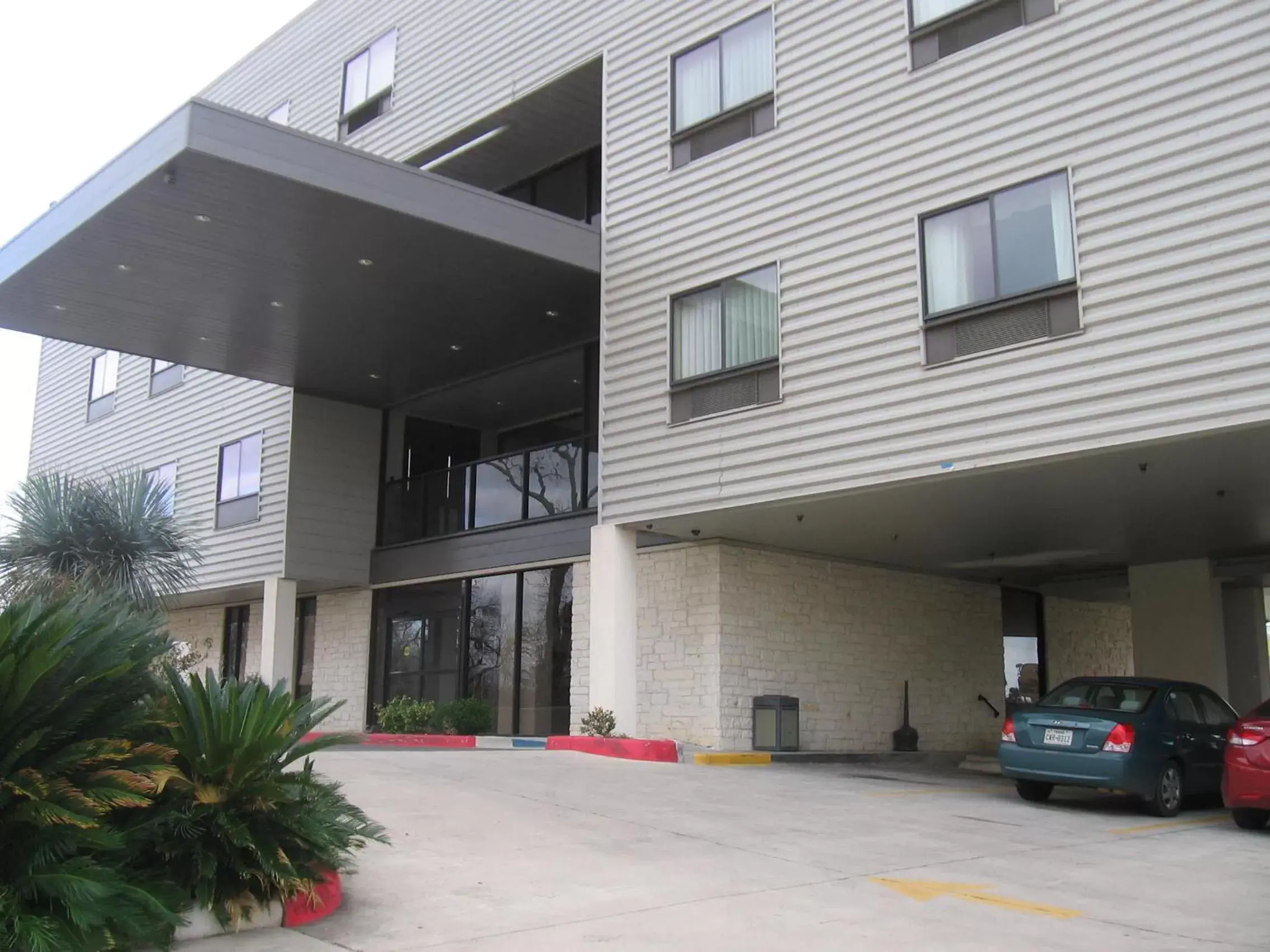 Facade/entrance in Baymont by Wyndham Columbus Facade/entrance in Baymont by Wyndham Columbus