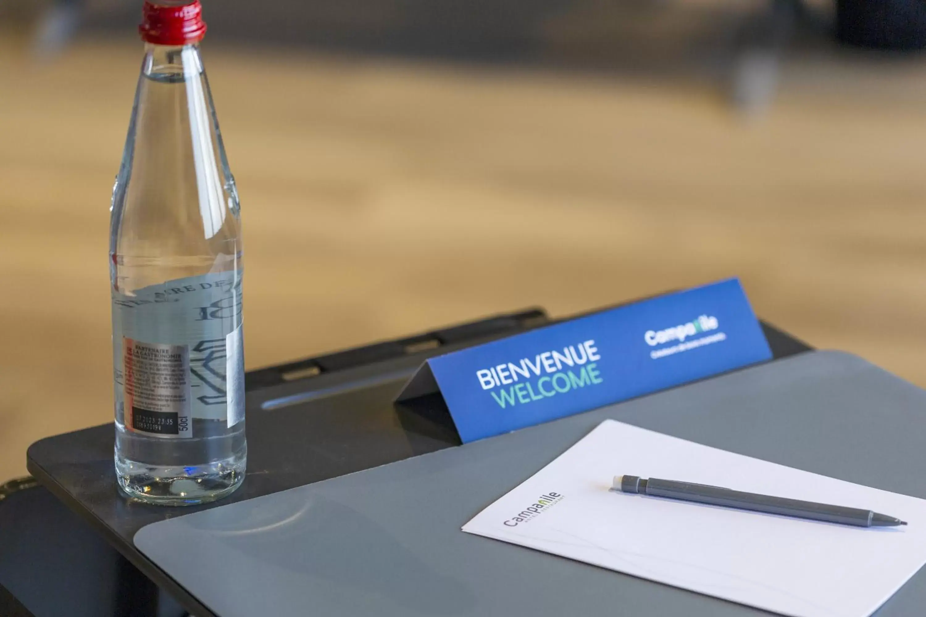 Meeting/conference room in Campanile Chartres