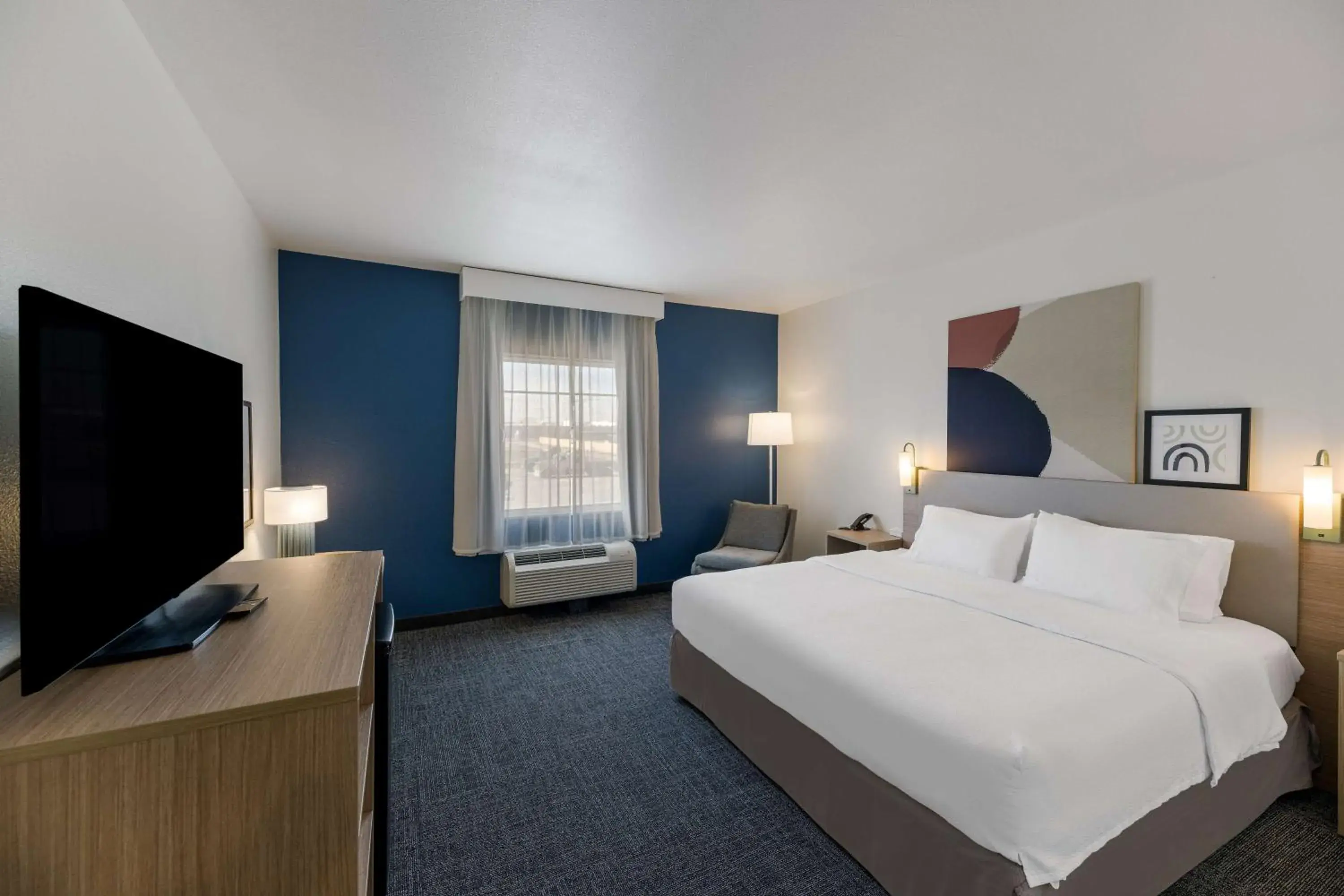 Bed in Super 8 by Wyndham Midland South