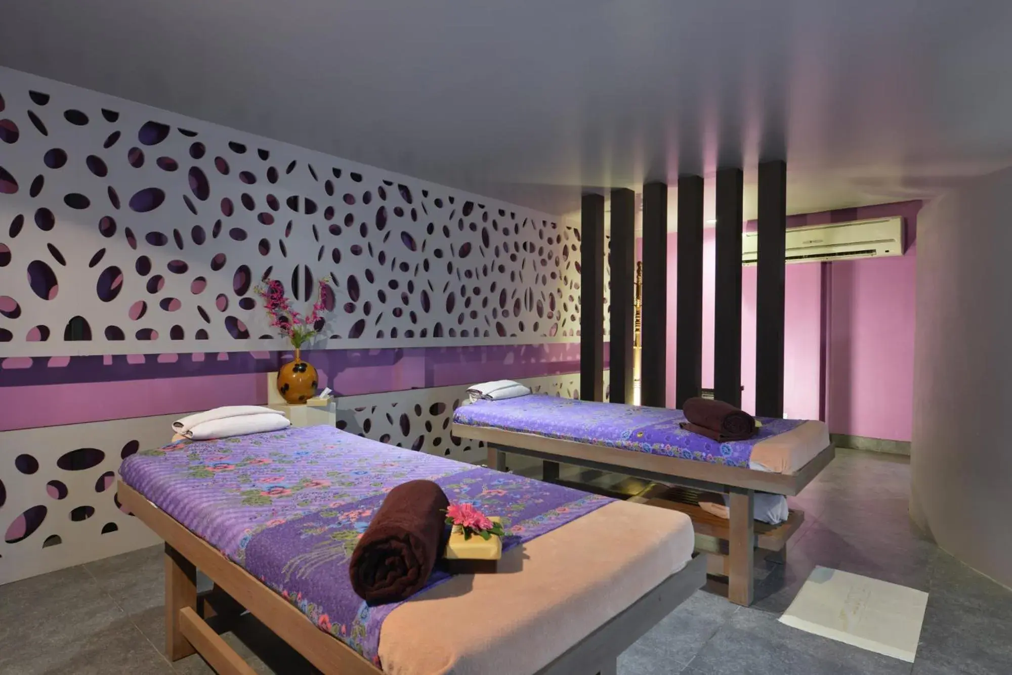 Spa and wellness centre/facilities, Bed in Twin Lotus Resort and Spa - SHA Plus - Adult Only Hotel
