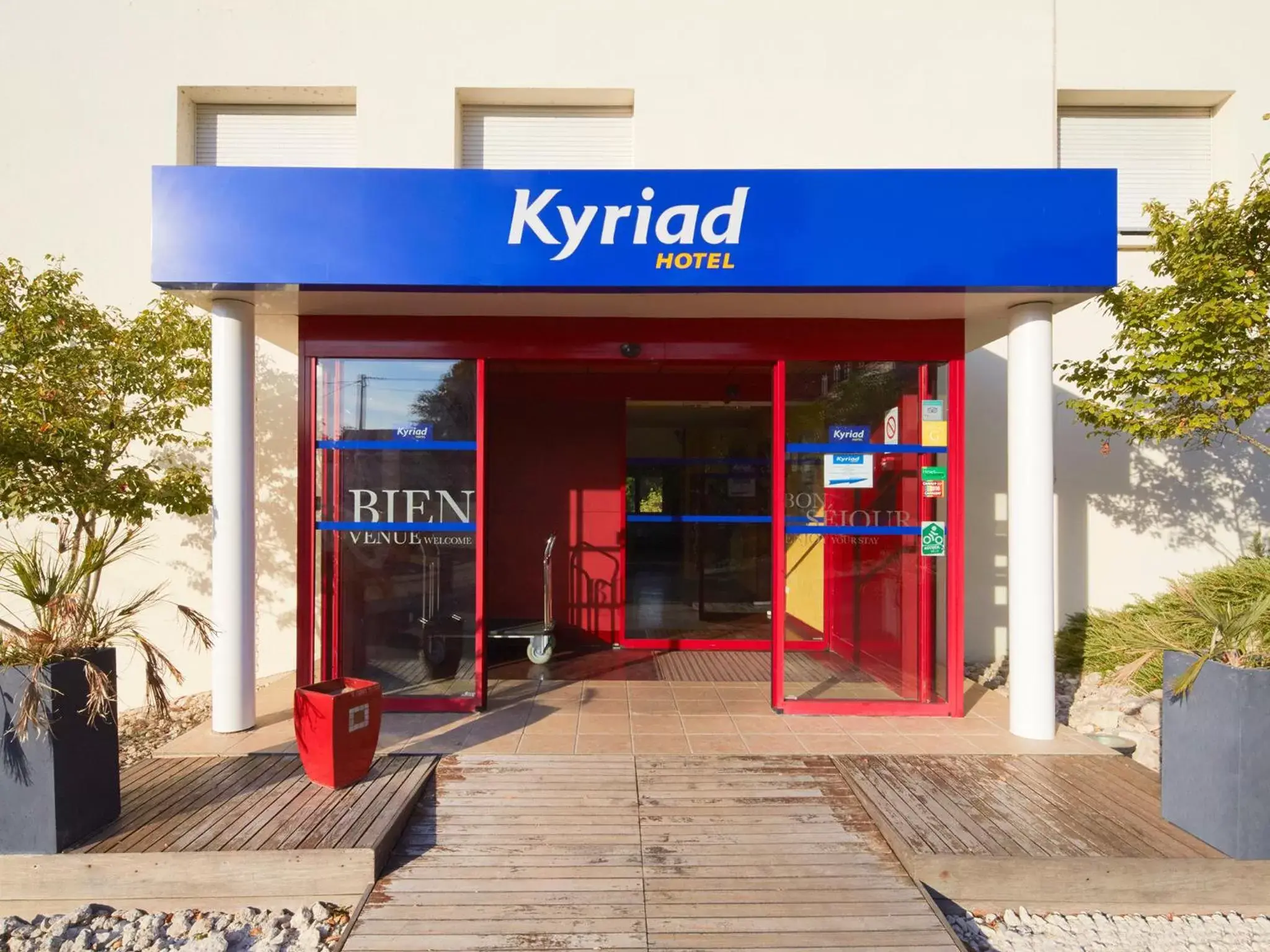 Facade/entrance in Kyriad Tours - Joué-Lès-Tours