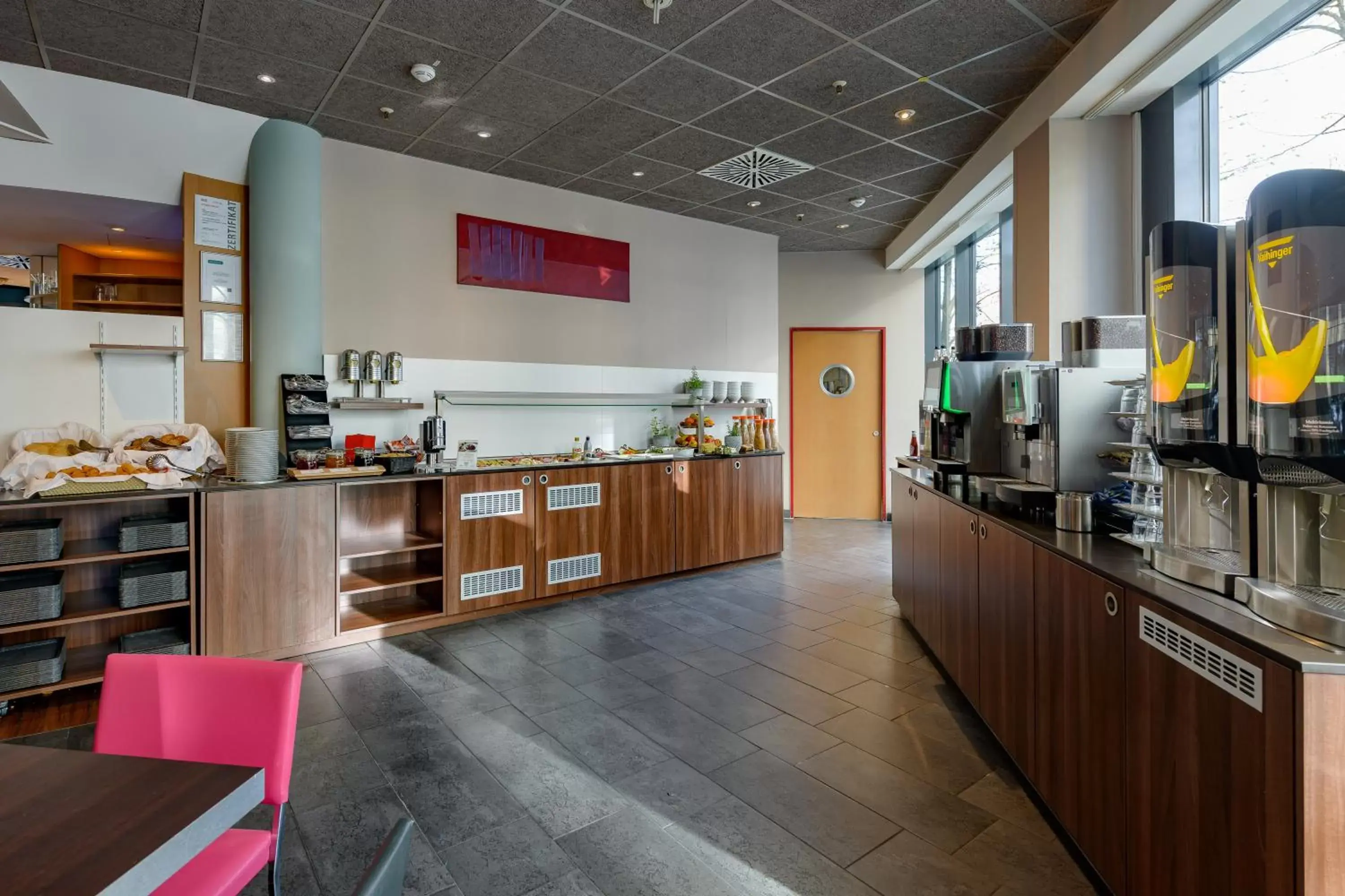 Breakfast, Restaurant/Places to Eat in Novotel Suites München Parkstadt Schwabing