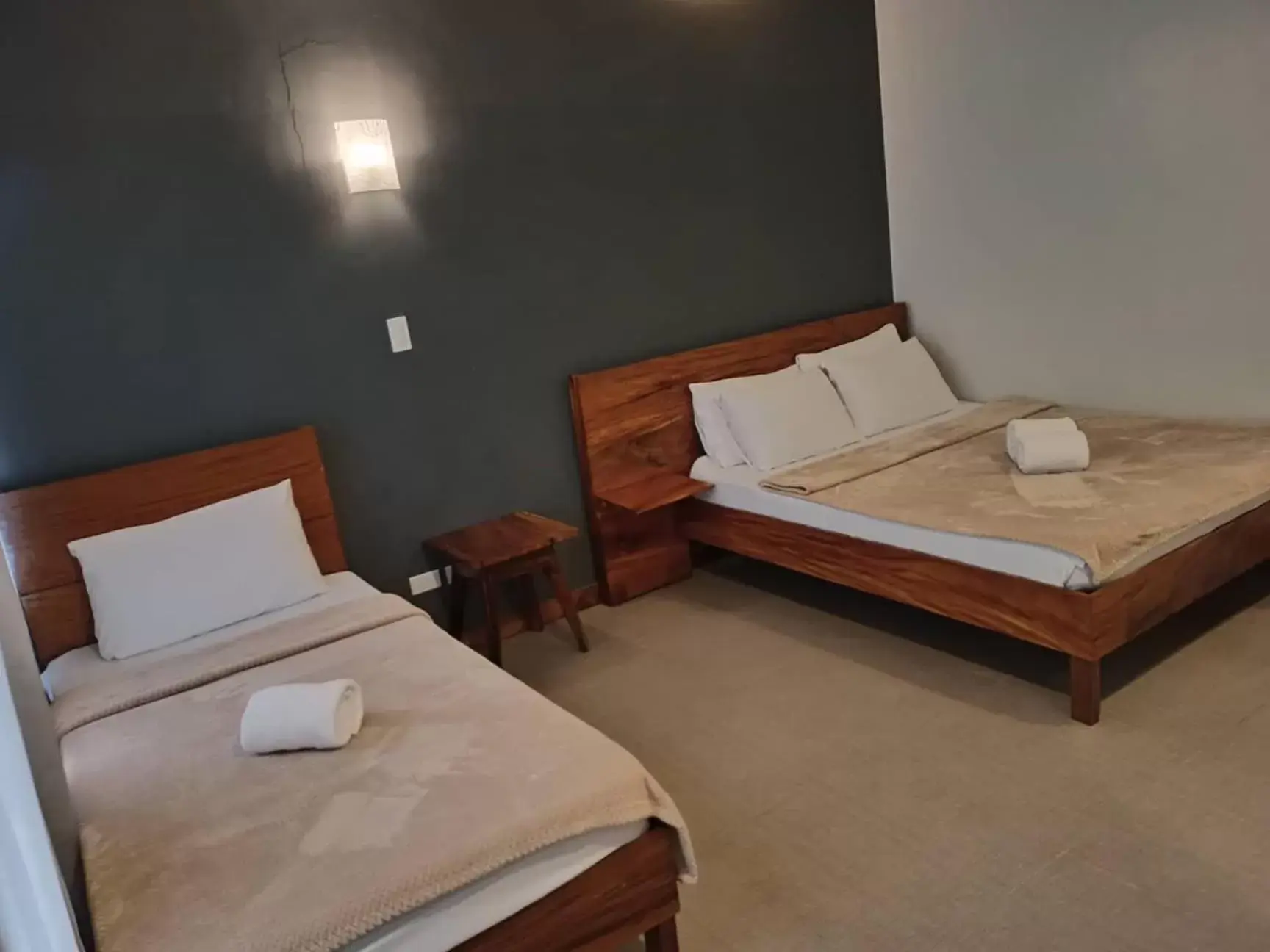 Bed in Acacia Garden Inn and Suites Bed in Acacia Garden Inn and Suites