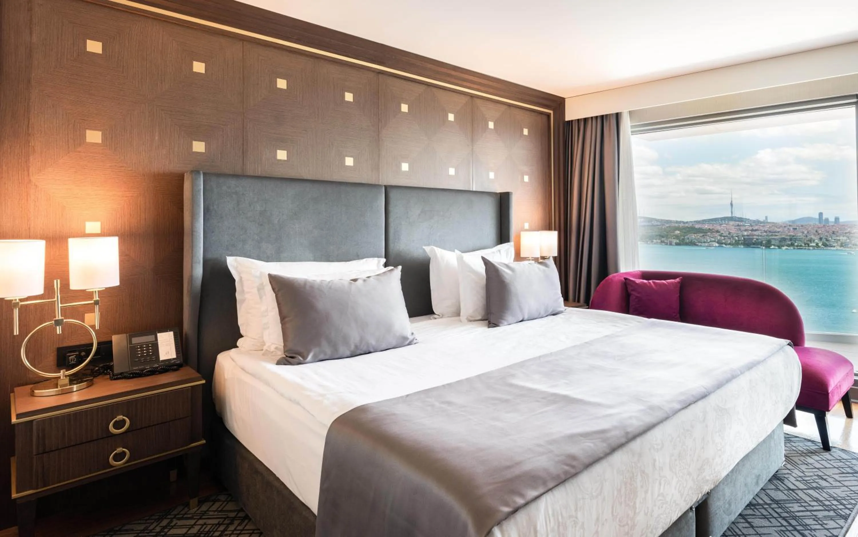 Shower, Bed in Opera Hotel Bosphorus - Preferred Hotels and Resorts