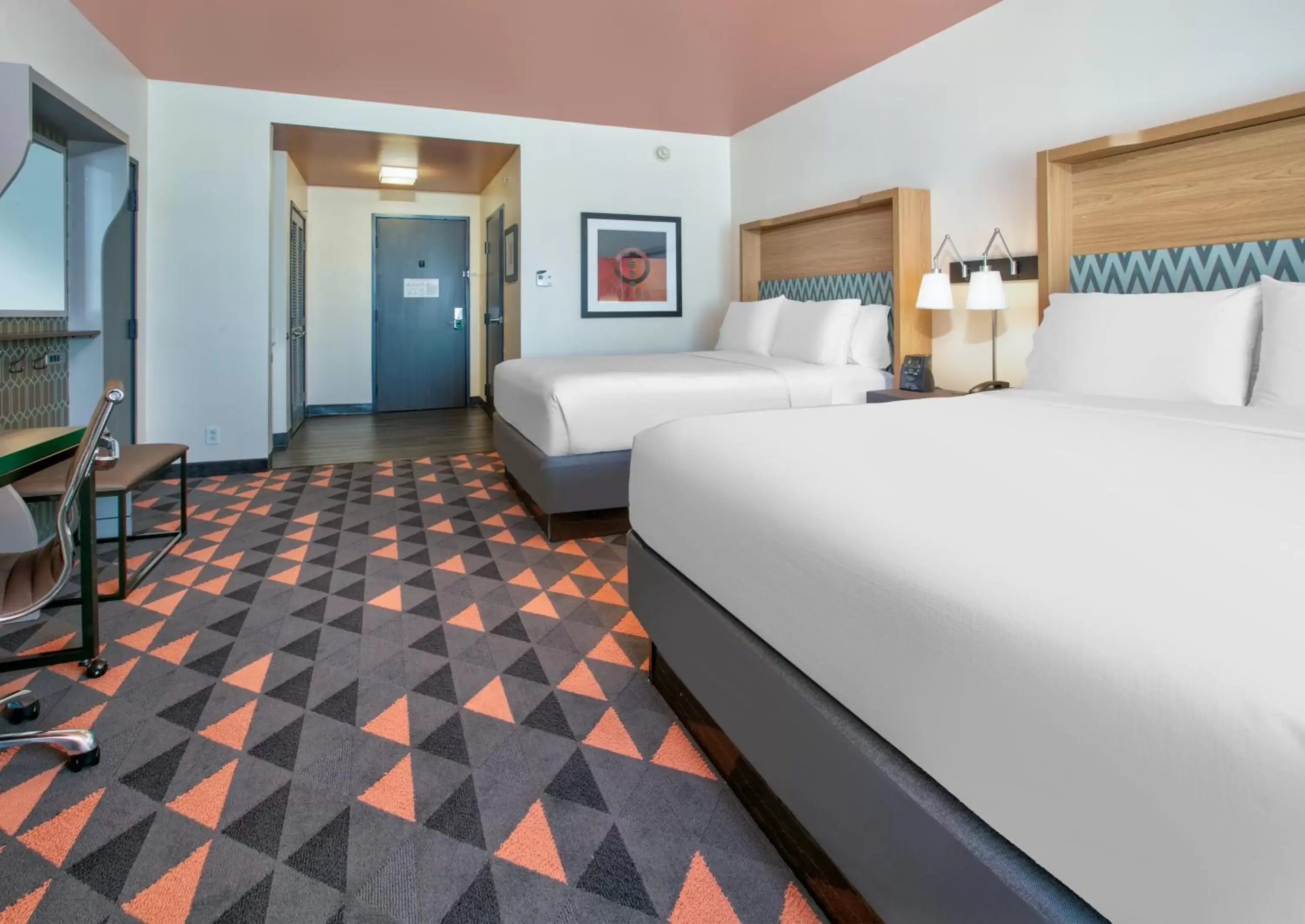Photo of the whole room, Bed in Holiday Inn Dallas - Fort Worth Airport South, an IHG Hotel