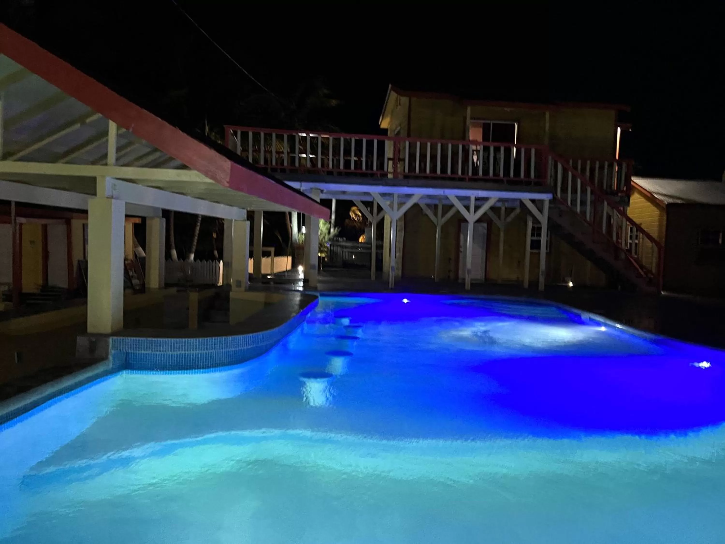 Pool view in Tropical Paradise Express