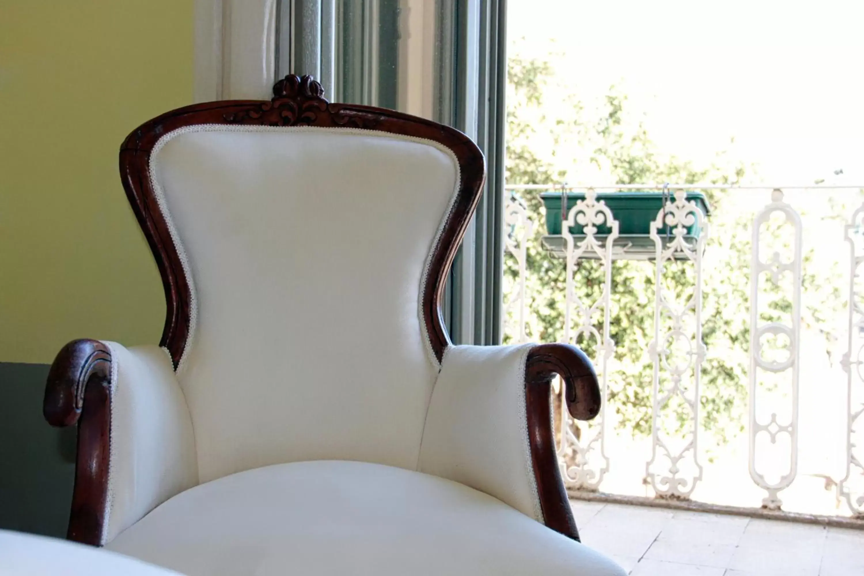 Decorative detail, Seating Area in Locanda Delle Mura Anna De Croy