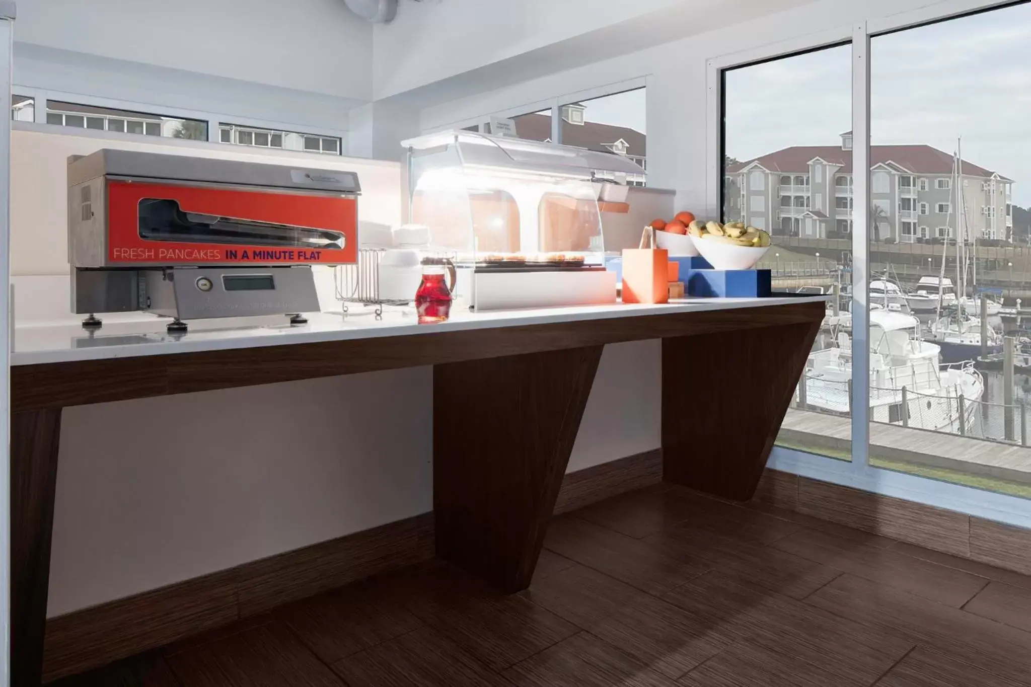 Breakfast in Holiday Inn Express North Myrtle Beach - Little River by IHG Breakfast in Holiday Inn Express North Myrtle Beach - Little River by IHG