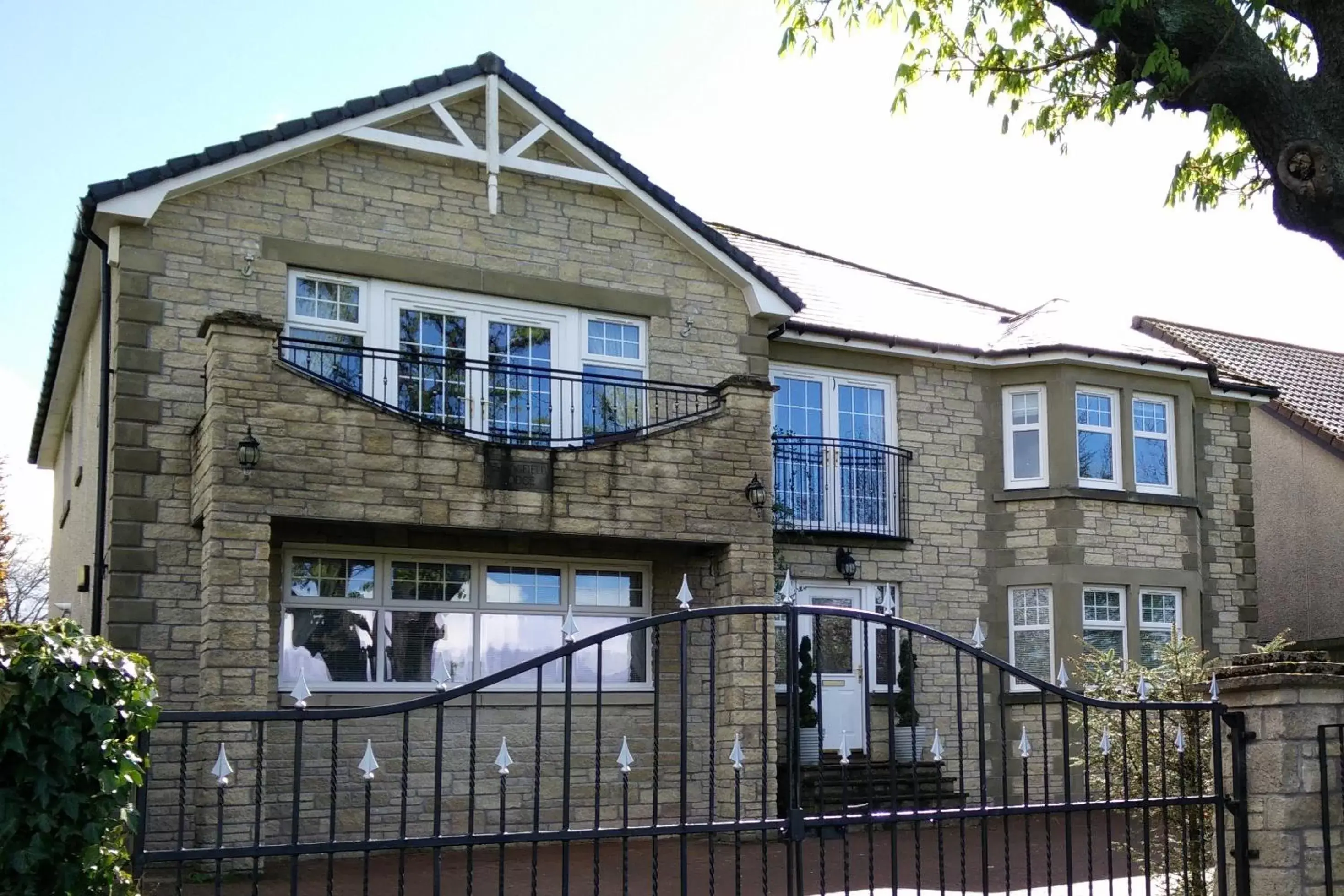 Property Building in Springfield Lodge Bed and Breakfast