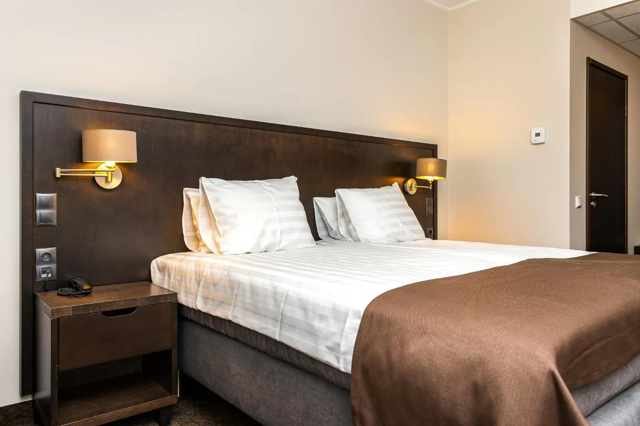 Triple Room in Adoryal Hotell Triple Room in Adoryal Hotell