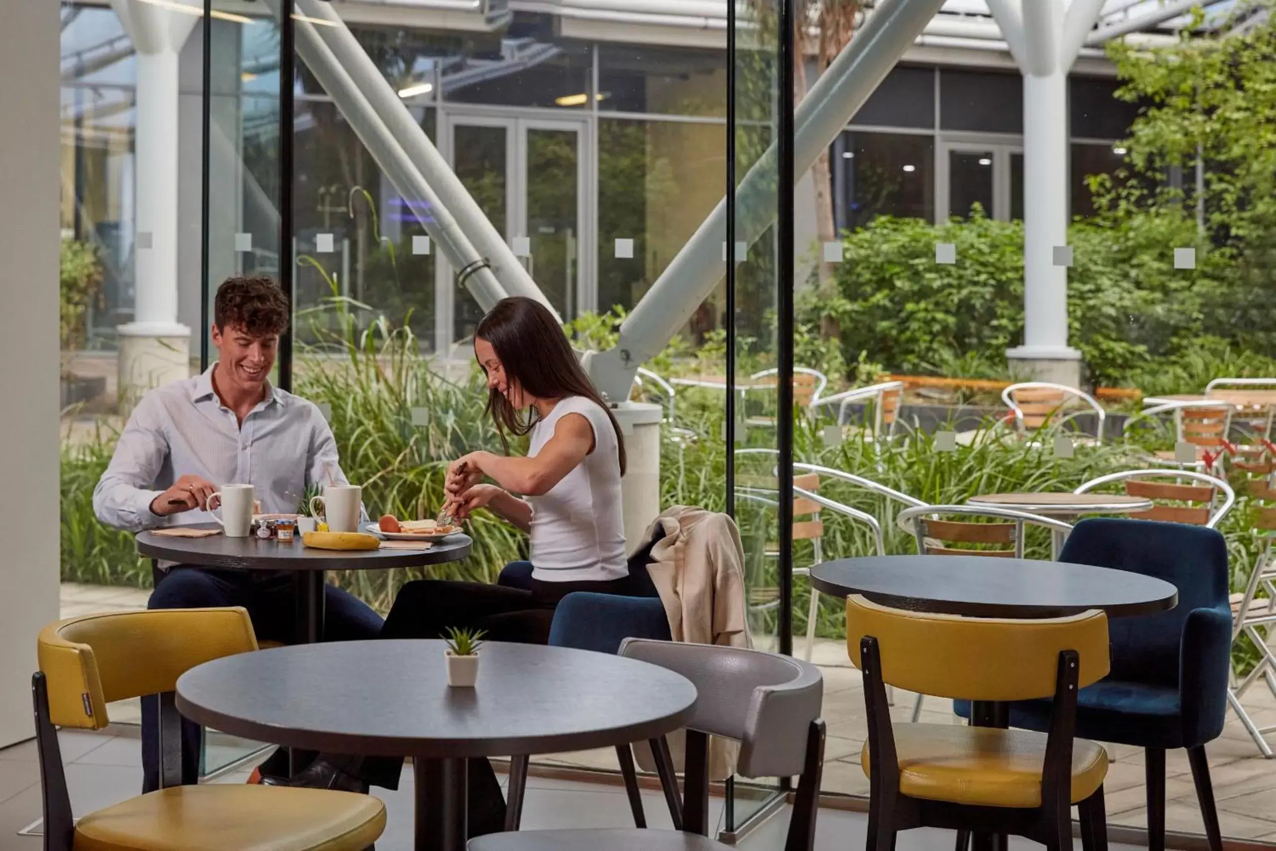 Breakfast in Aparthotel Adagio London Brentford Breakfast in Aparthotel Adagio London Brentford