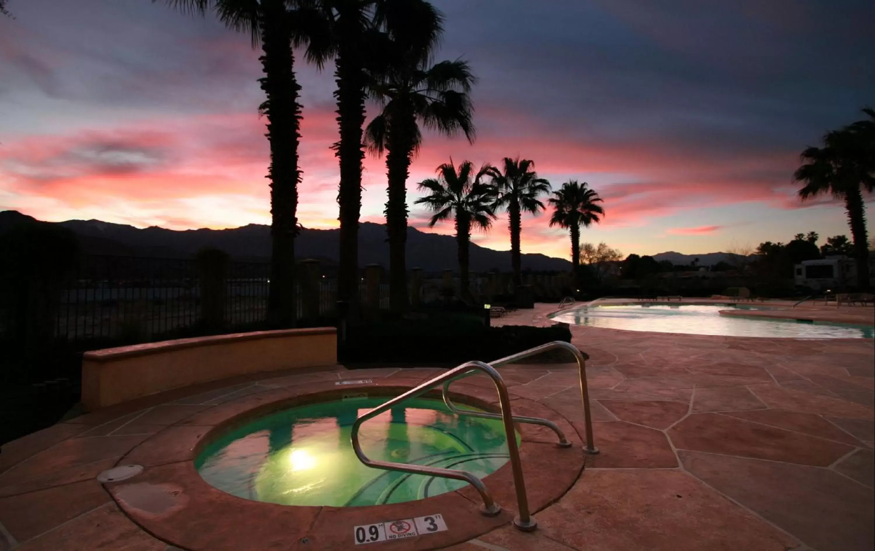 Swimming Pool in Hampton Inn & Suites Cathedral City