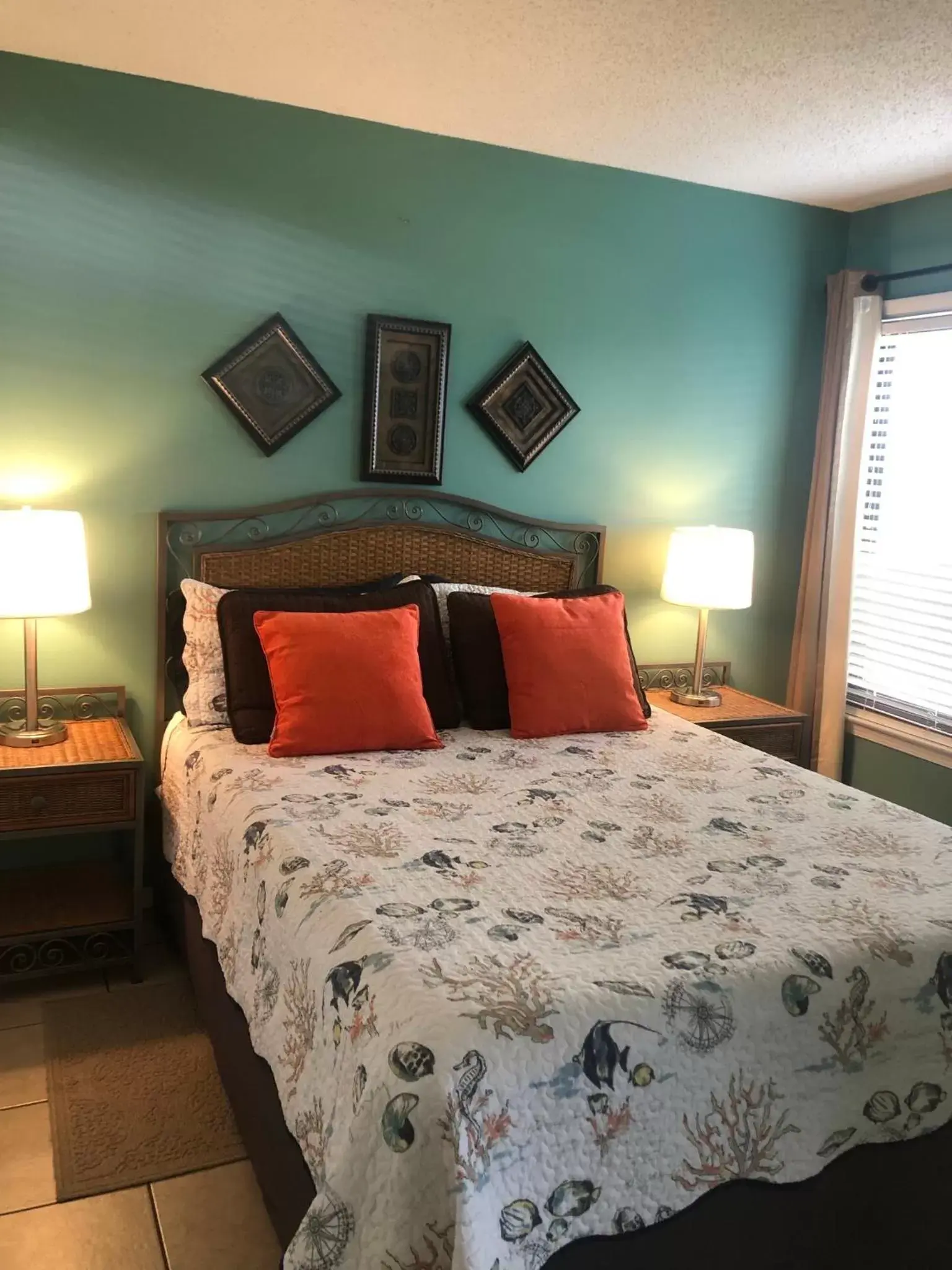 Bedroom, Bed in Gulf Shores Plantation