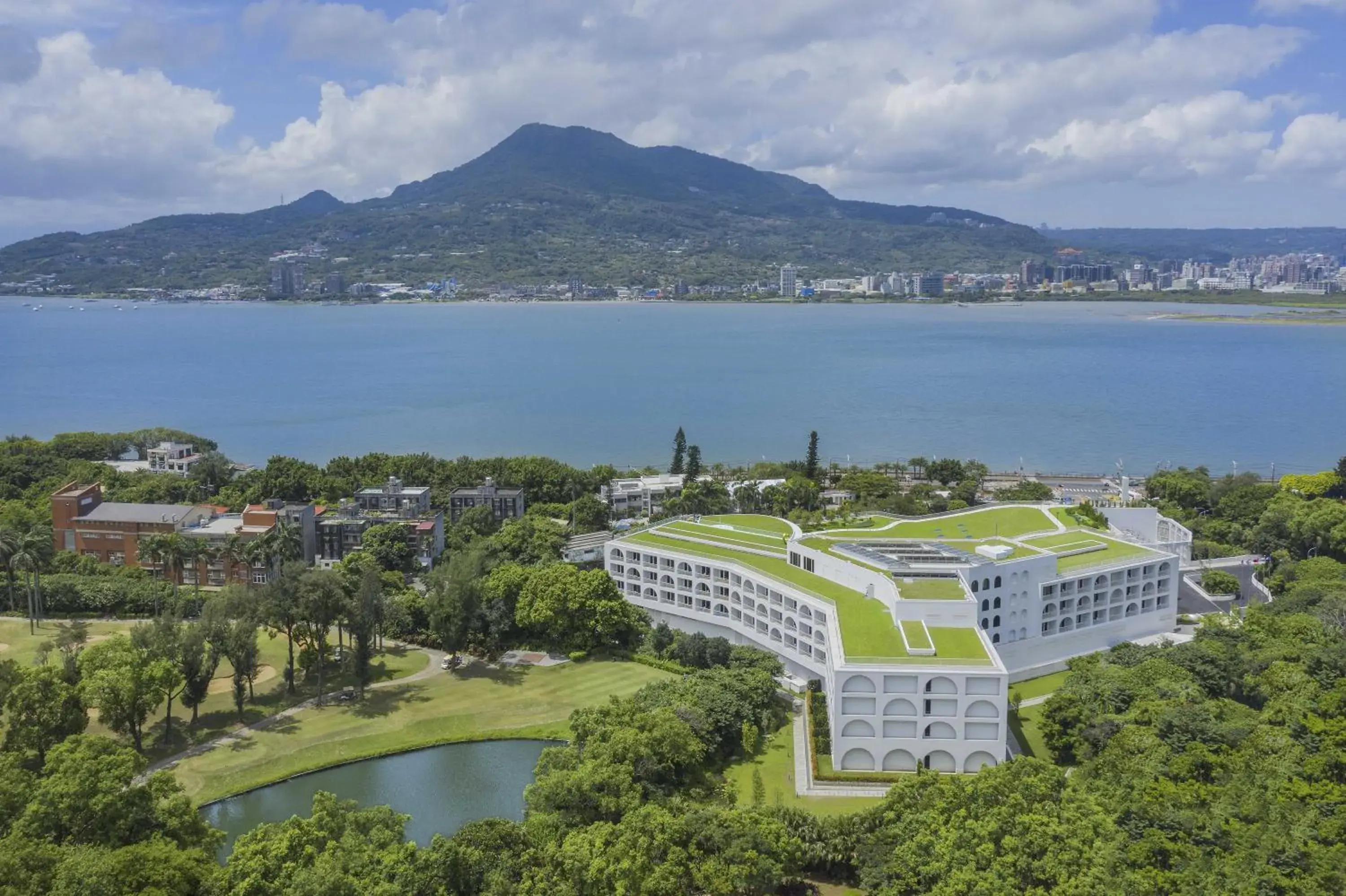 Property building, Bird's-eye View in Golden Tulip FAB Hotel New Taipei