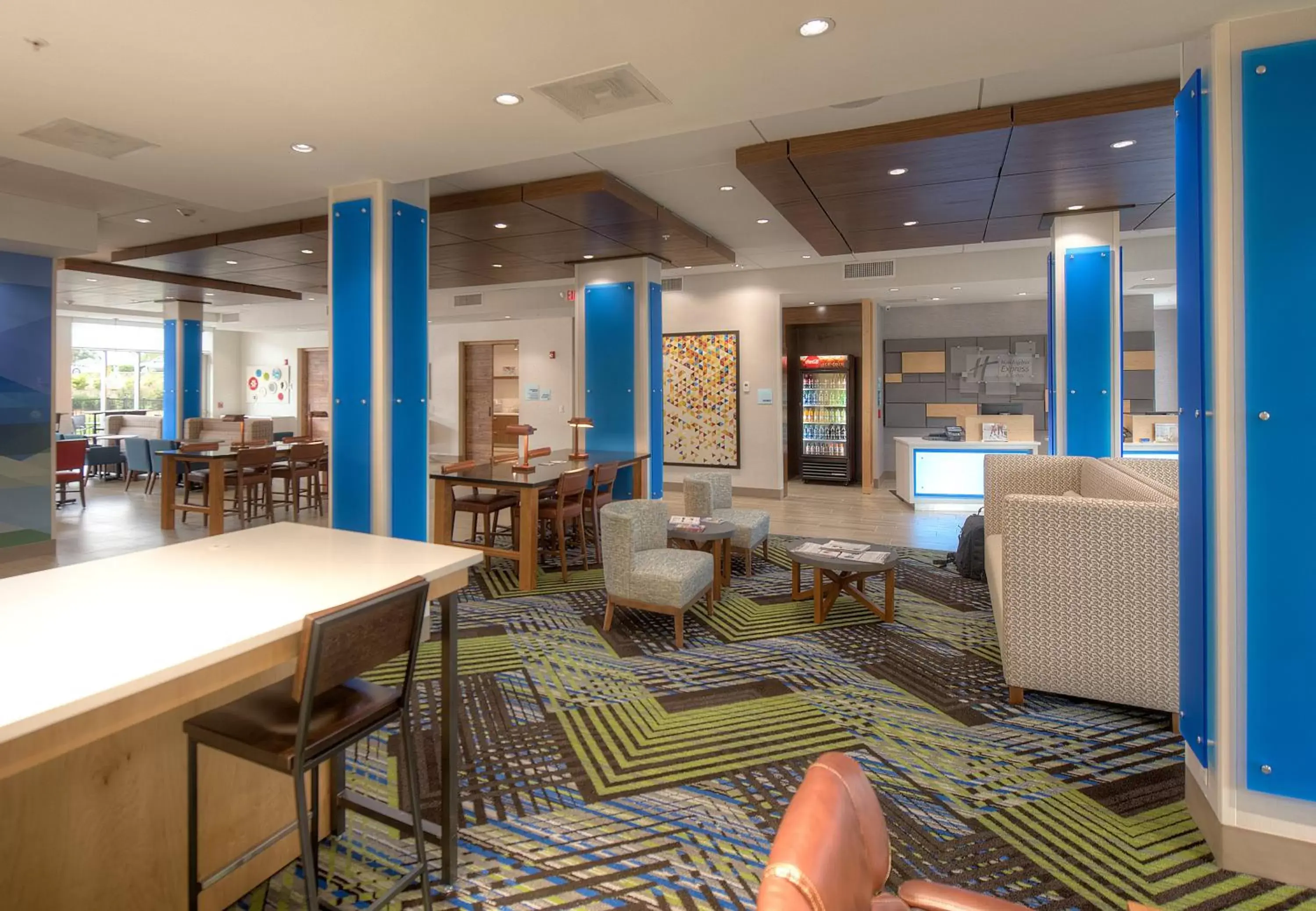 Property building, Lounge/Bar in Holiday Inn Express & Suites - Fort Mill, an IHG Hotel