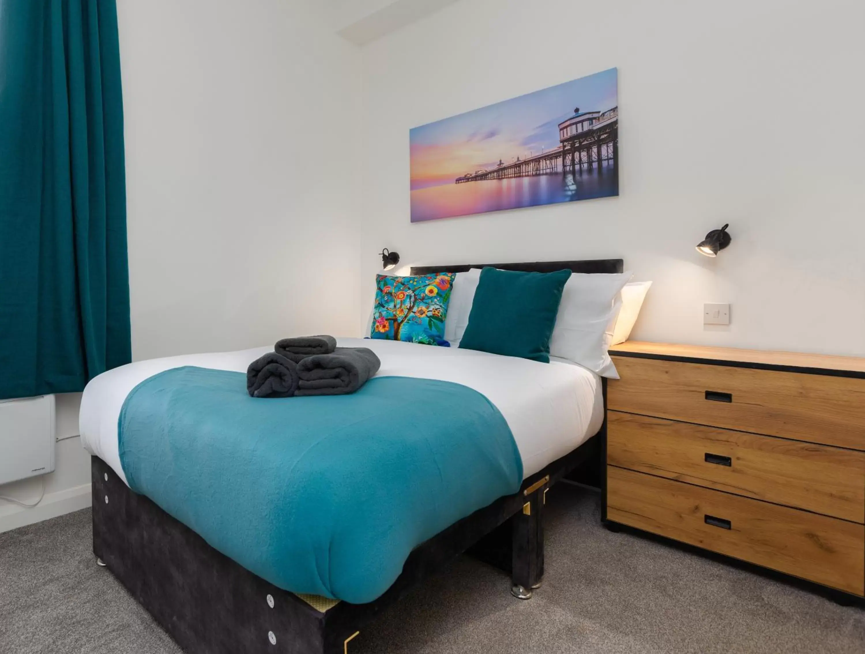 Bed in Charles Alexander Short Stay - TheWestern Blackpool