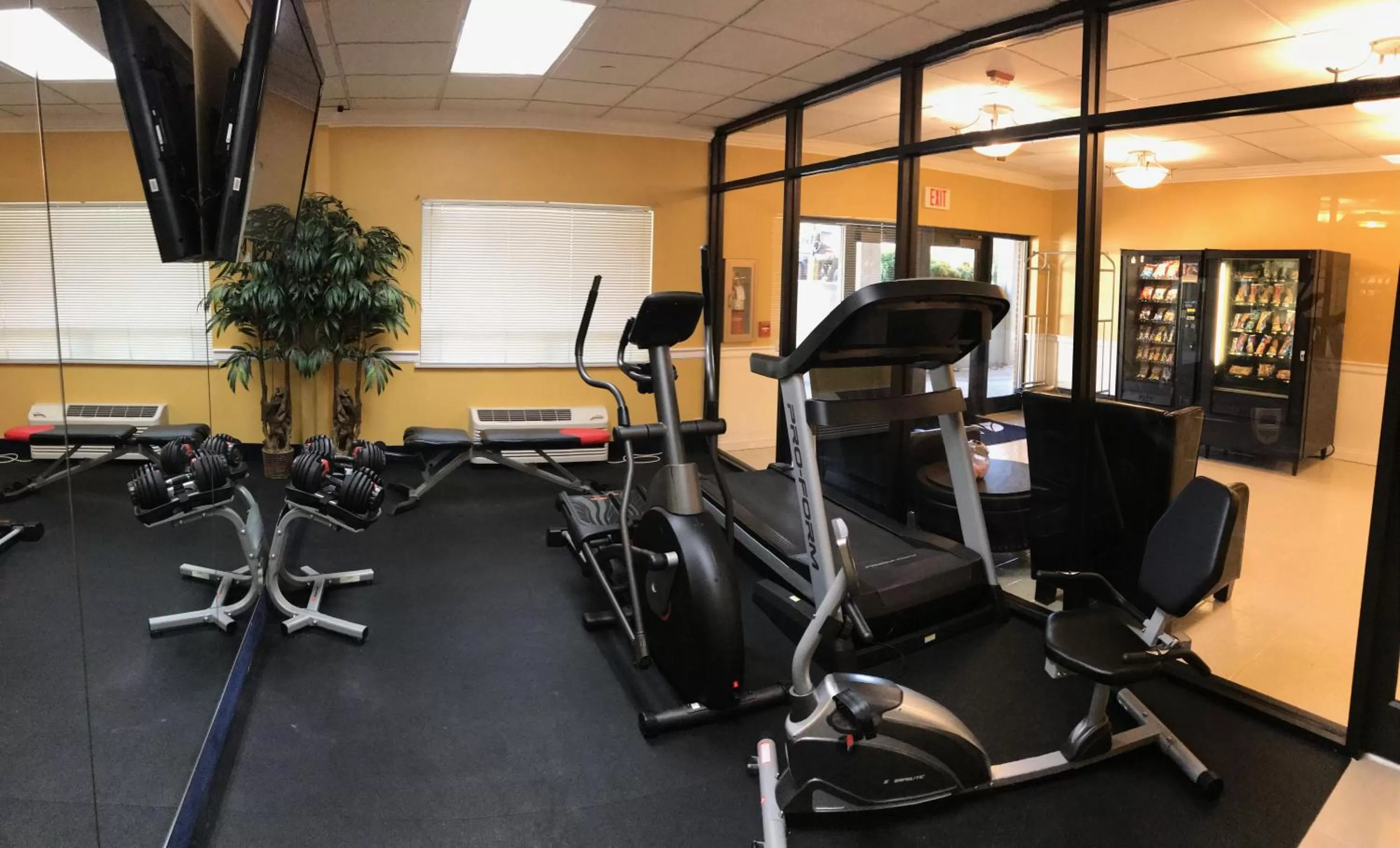 Fitness centre/facilities in Asbury Inn & Suites