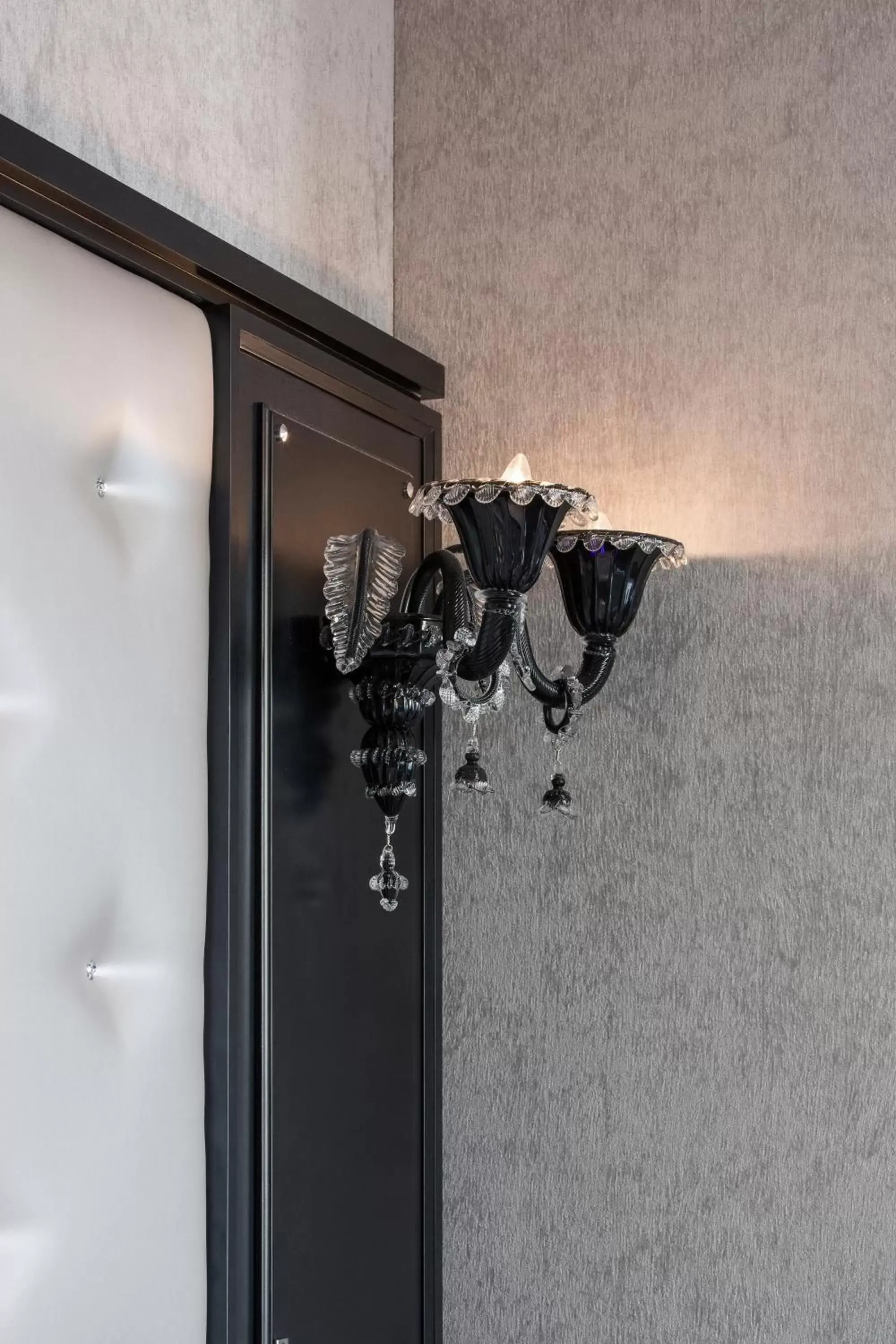 Decorative detail, Bathroom in Maison Albar Hotels Le Diamond