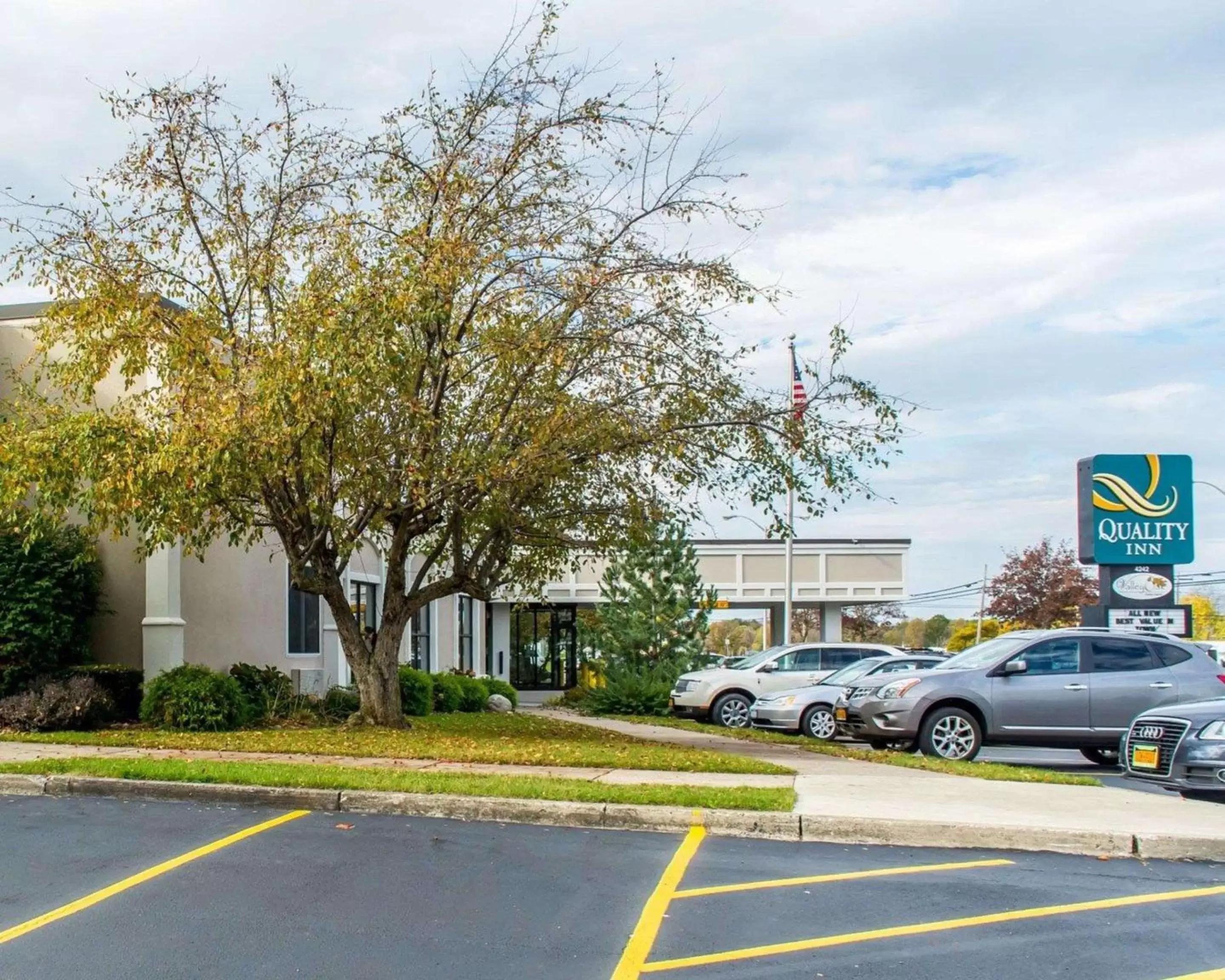 Property Building in Quality Inn Geneseo