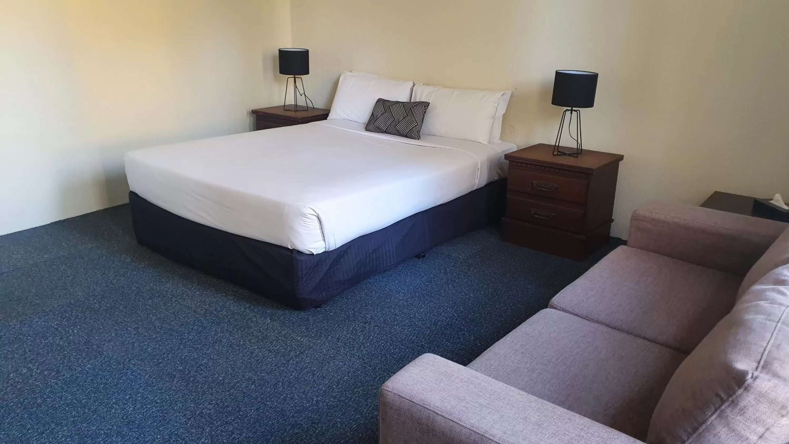 Bed in Hotel Cavalier