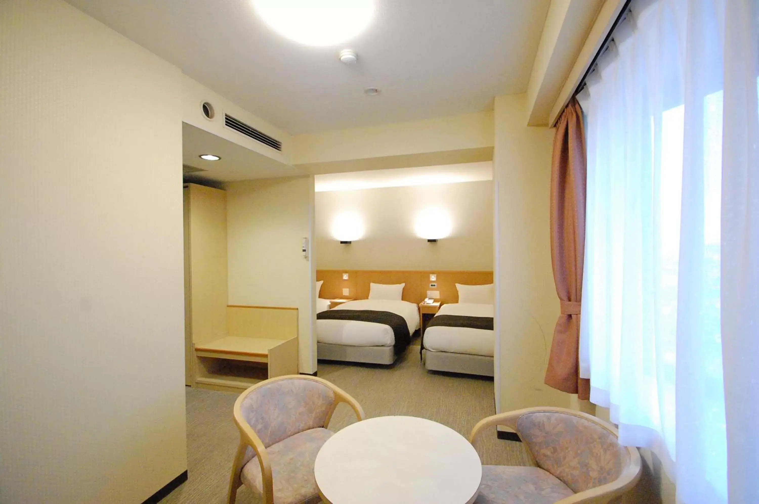 Photo of the whole room, Bed in Izumo Royal Hotel