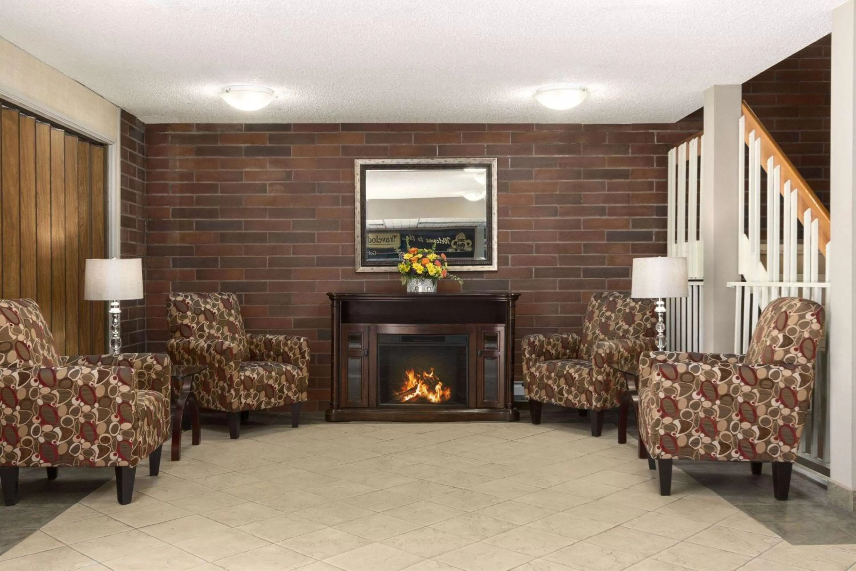 Lobby or reception in Travelodge by Wyndham Prince George