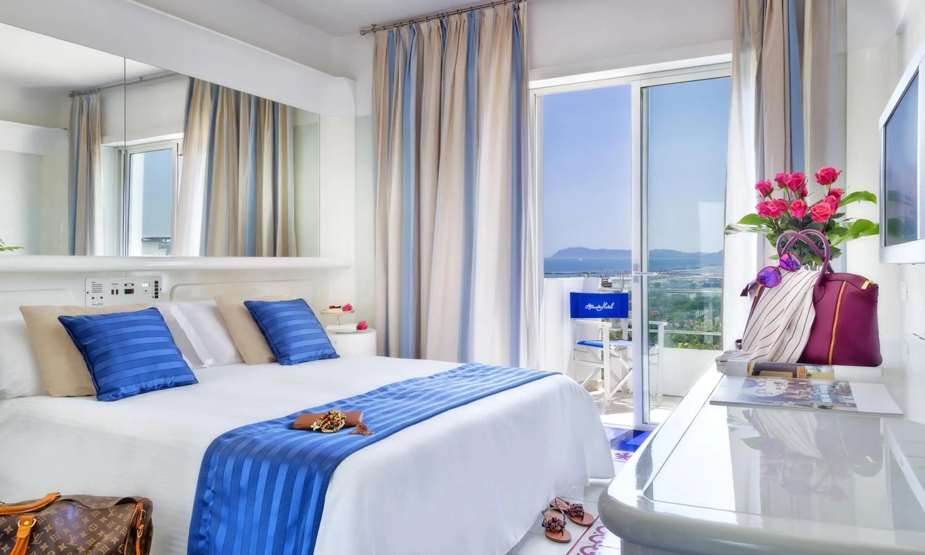 Deluxe Double Room with Sea View in Hotel Atlantic