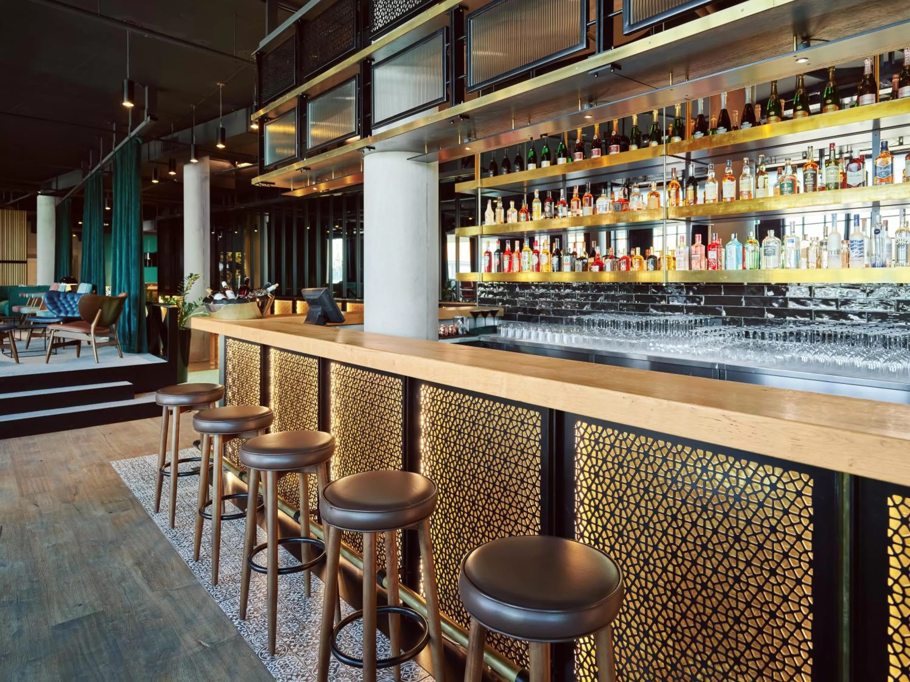 Lounge or bar in Mövenpick Zagreb