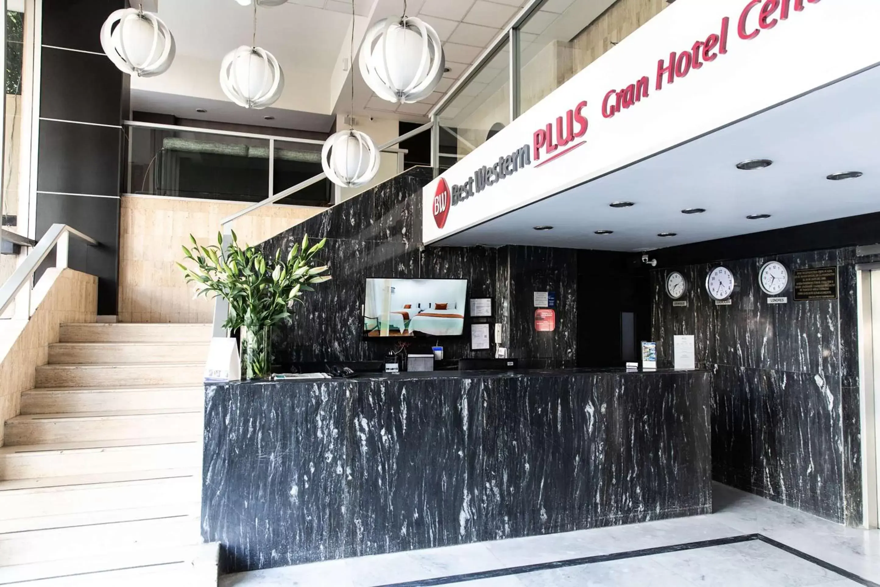 Lobby or reception in Best Western Plus Gran Hotel Centro Historico Lobby or reception in Best Western Plus Gran Hotel Centro Historico