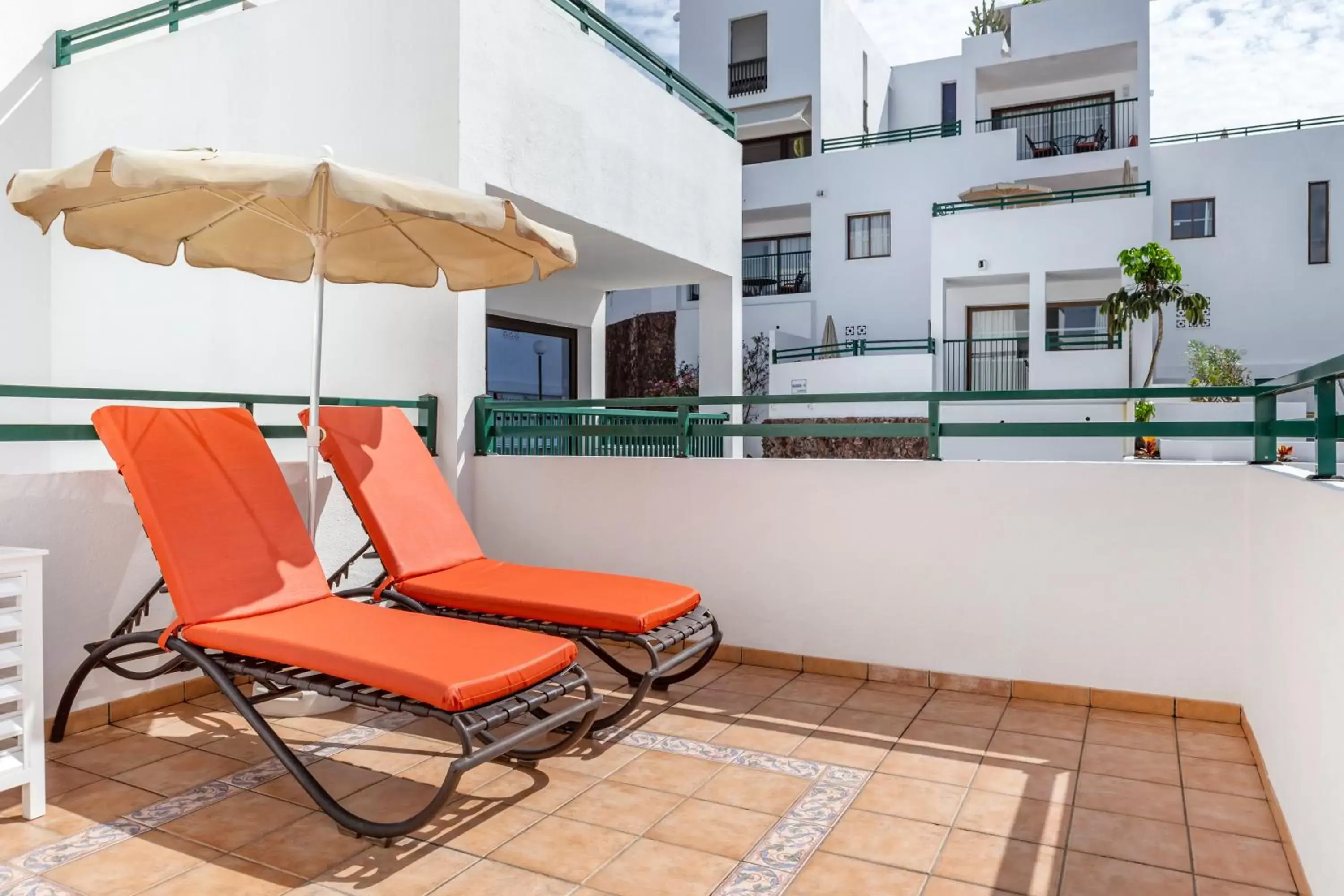 Balcony/Terrace in Sunset Bay Club